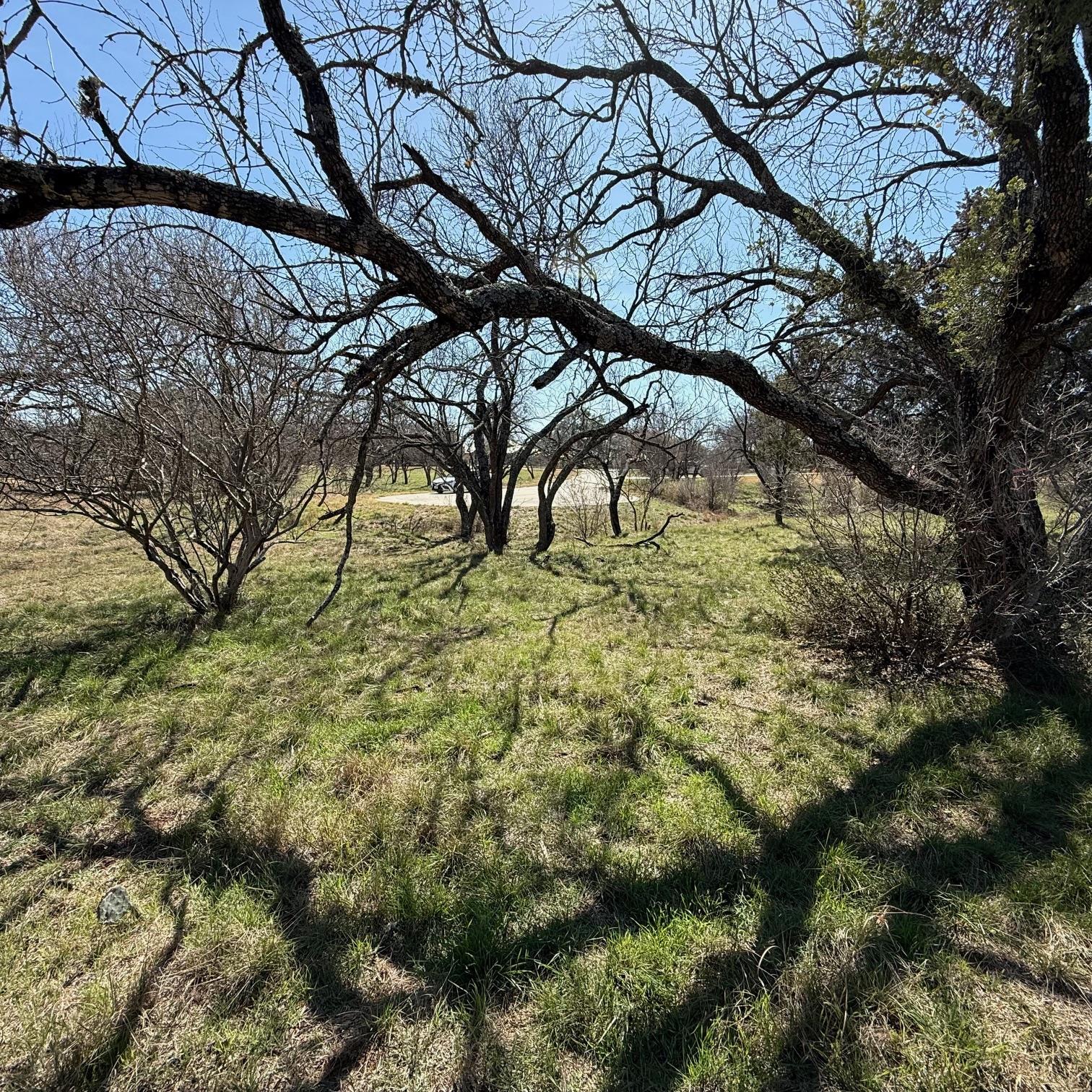 808 Sky Ln, Horseshoe Bay, TX 78657