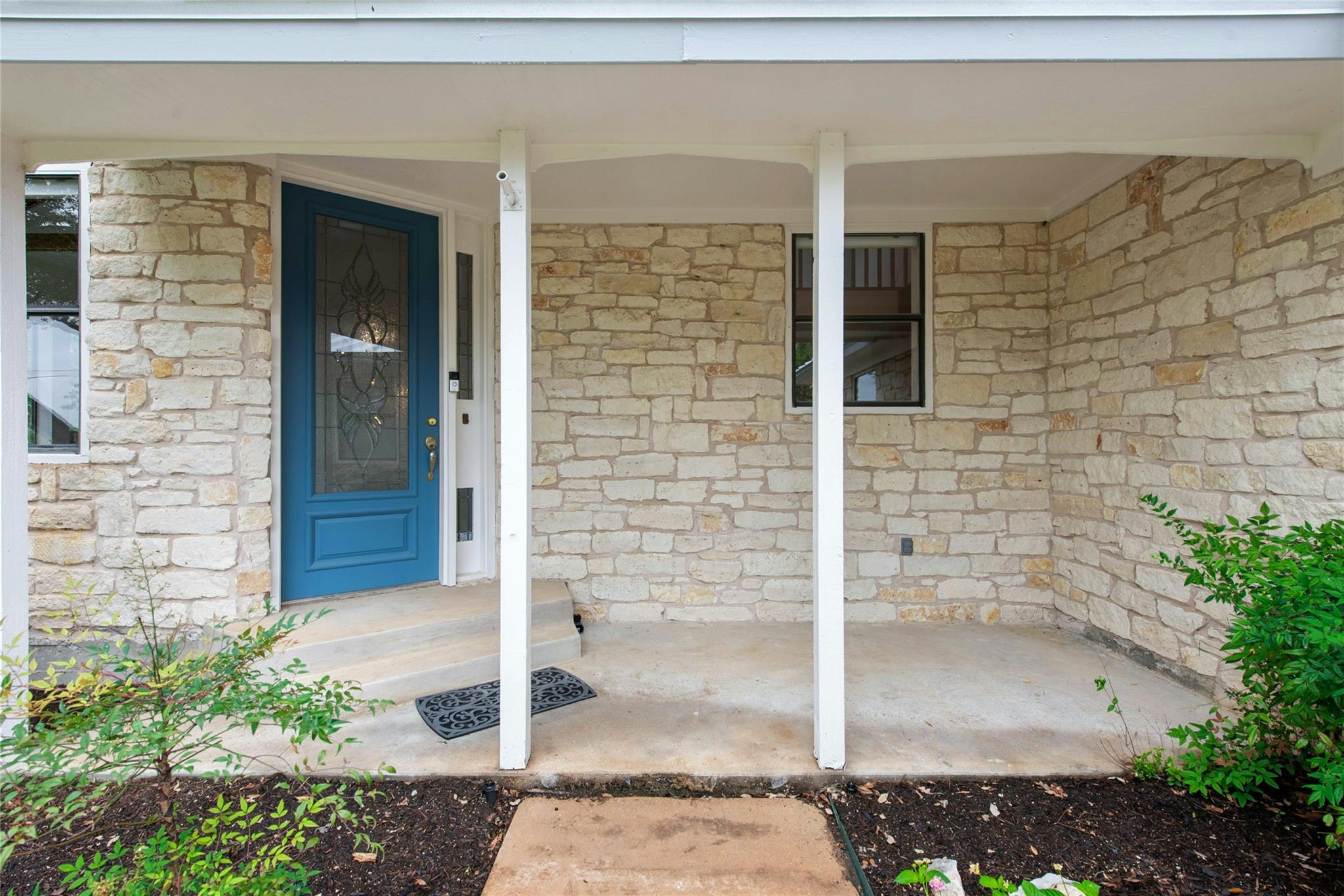 140 Donna Dr, Wimberley, TX 78676