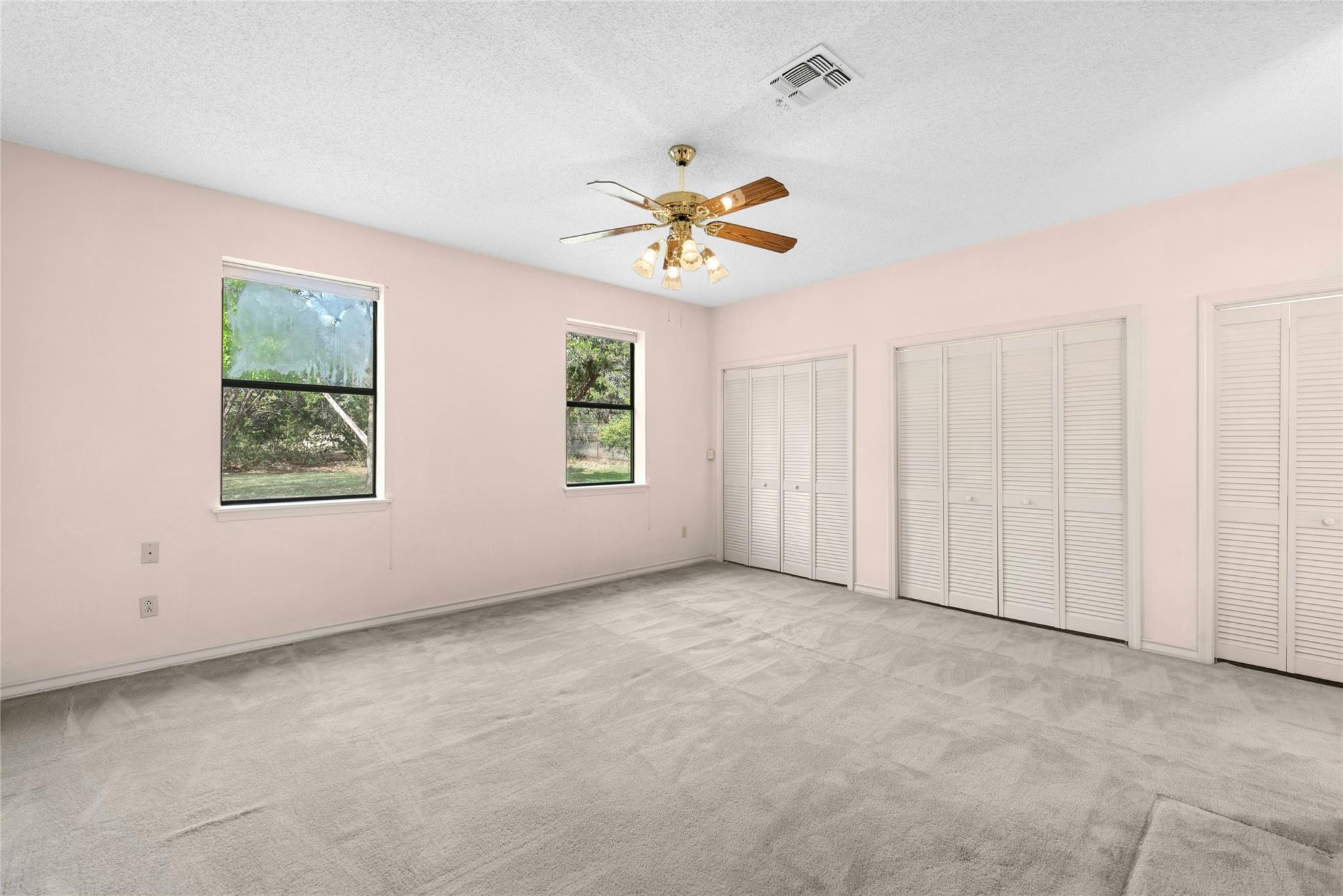 140 Donna Dr, Wimberley, TX 78676