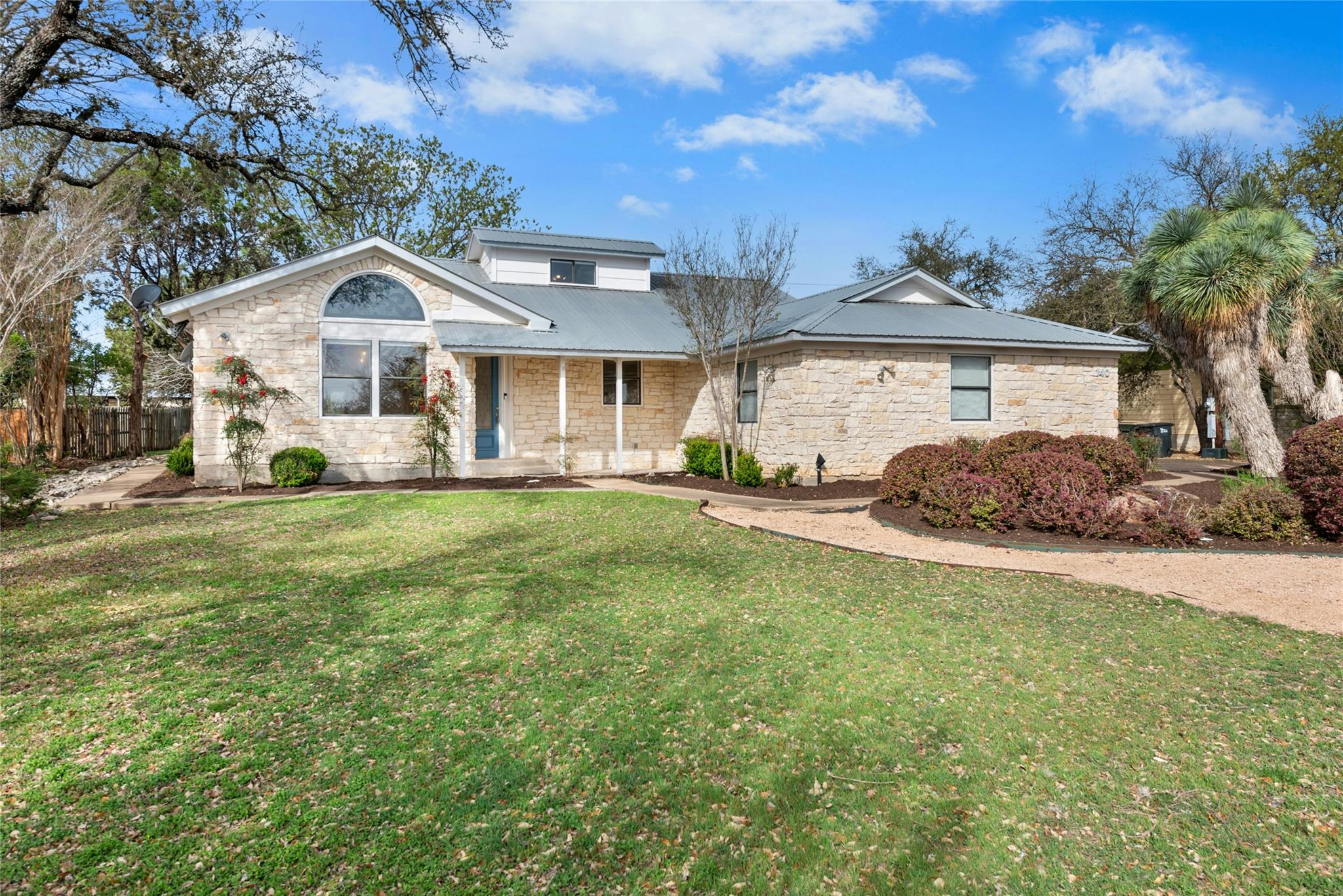 140 Donna Dr, Wimberley, TX 78676