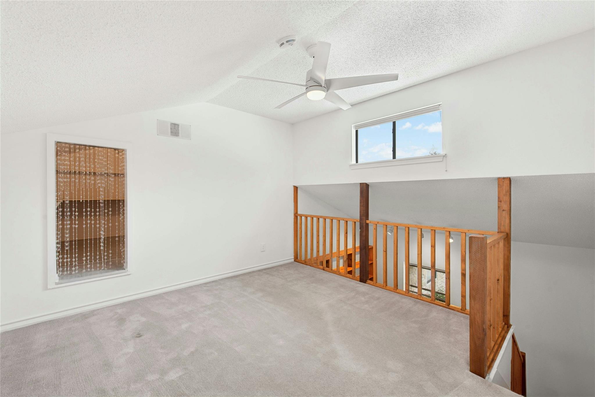 140 Donna Dr, Wimberley, TX 78676