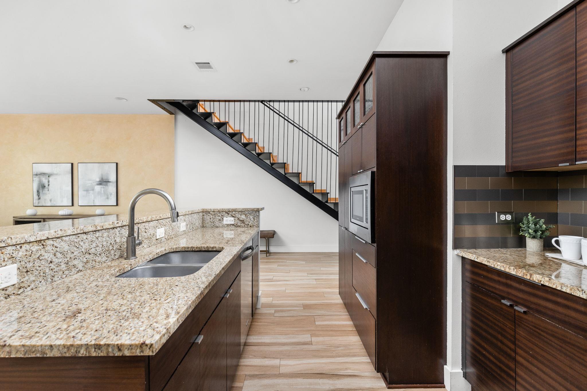 1907 W 30th St, Austin, TX 78703