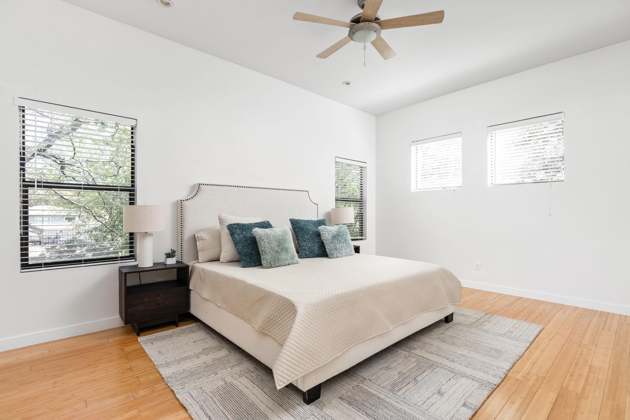 1907 W 30th St, Austin, TX 78703