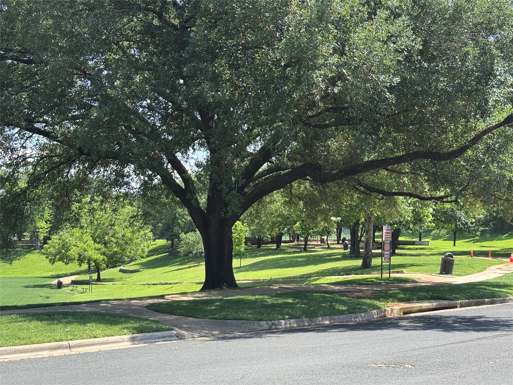 2112 Surrender Ave, Austin, TX 78728