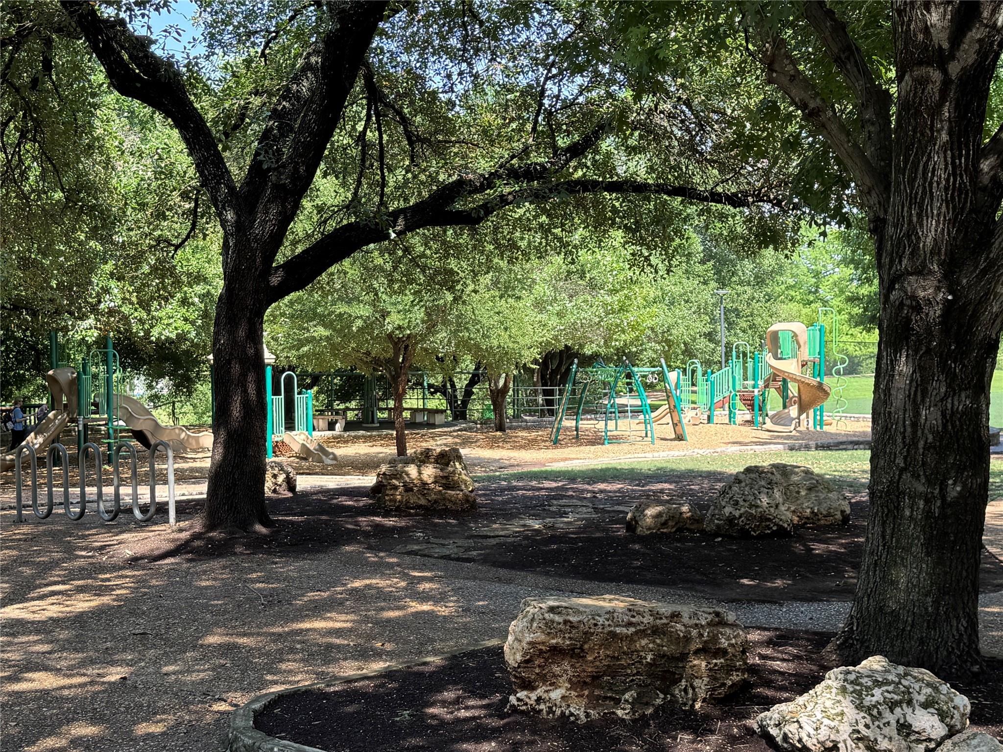 2112 Surrender Ave, Austin, TX 78728