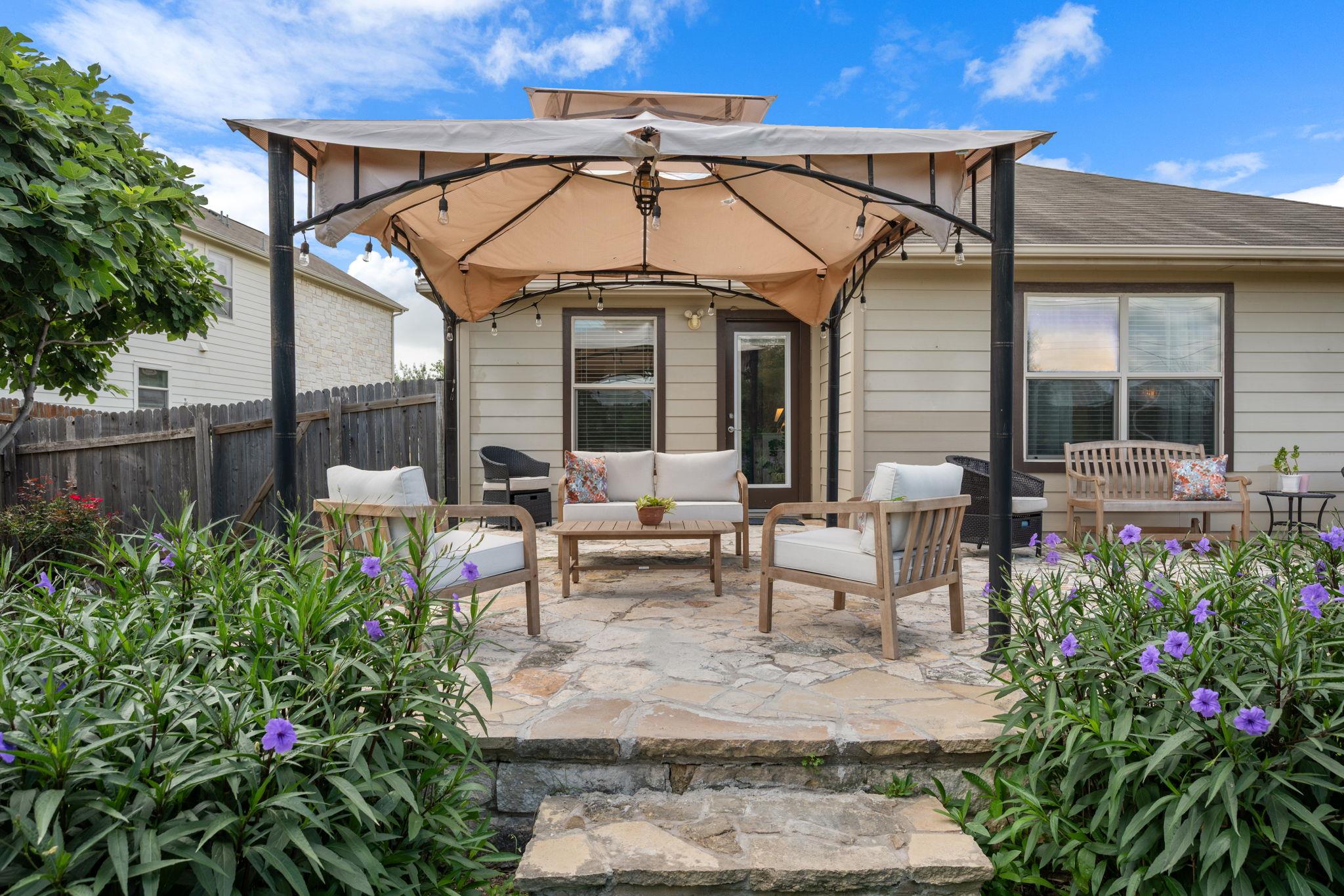 10304 Lone Pine Ln, Austin, TX 78747