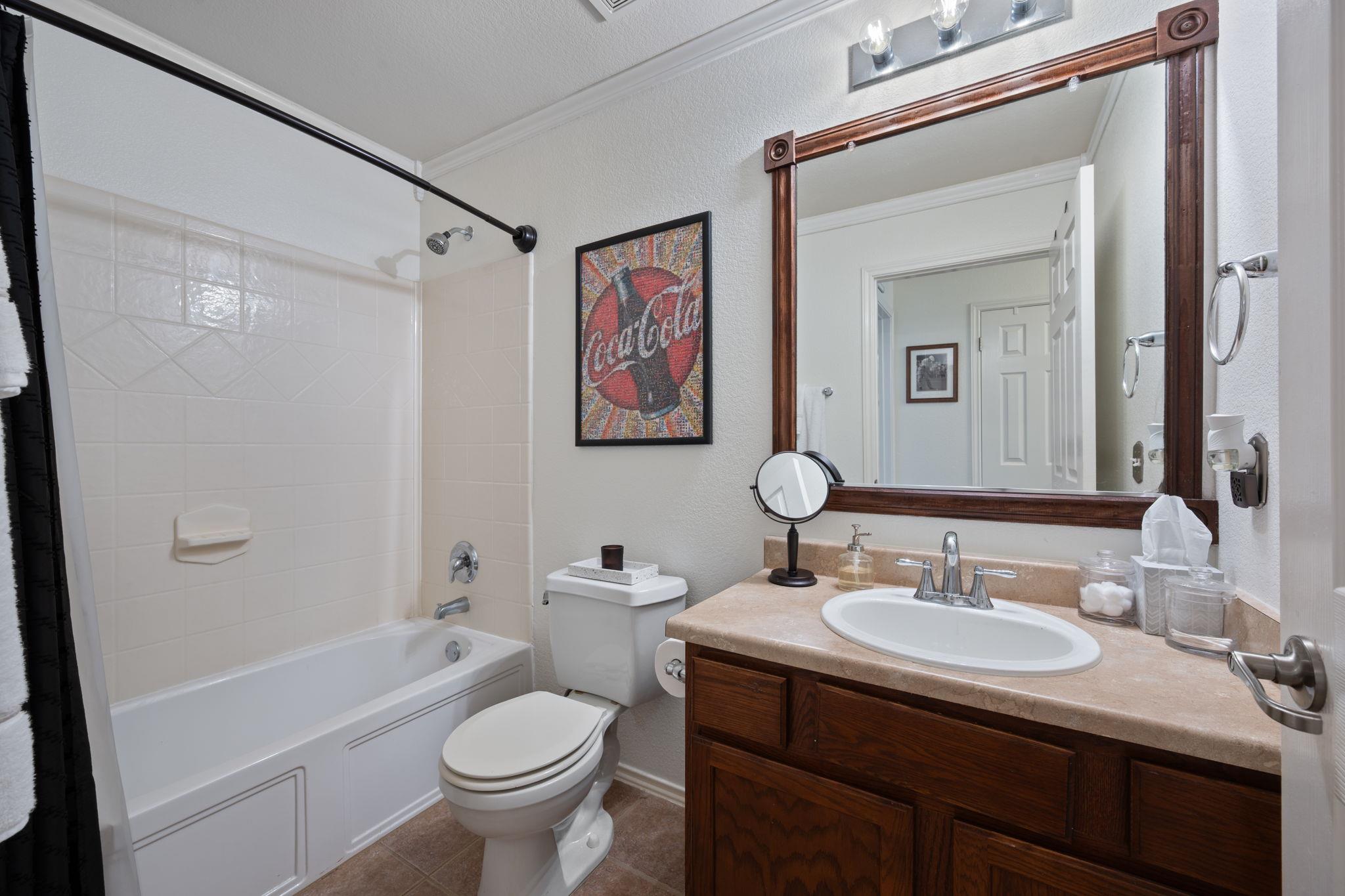 10304 Lone Pine Ln, Austin, TX 78747