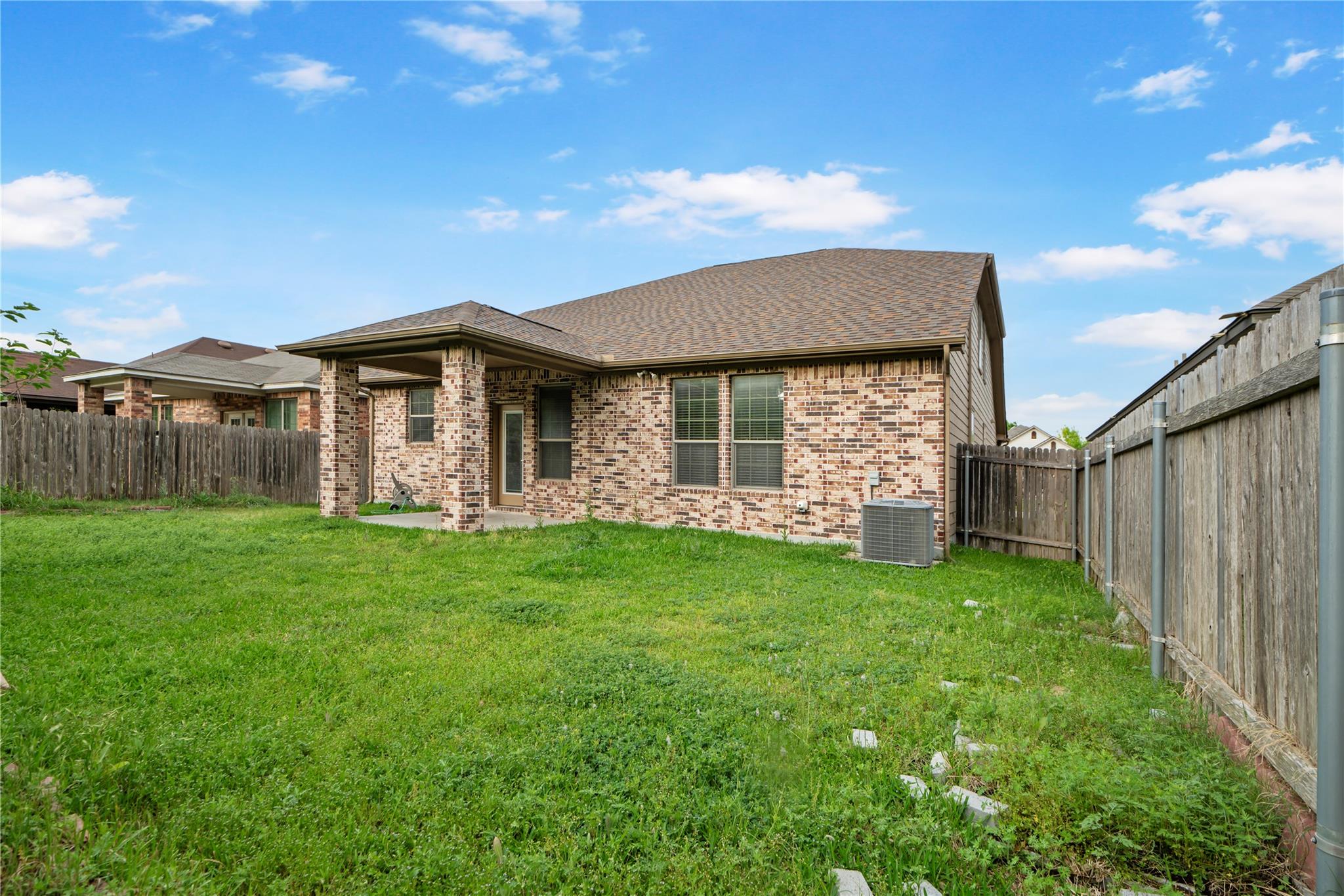 14308 Lake Victor Dr, Pflugerville, TX 78660