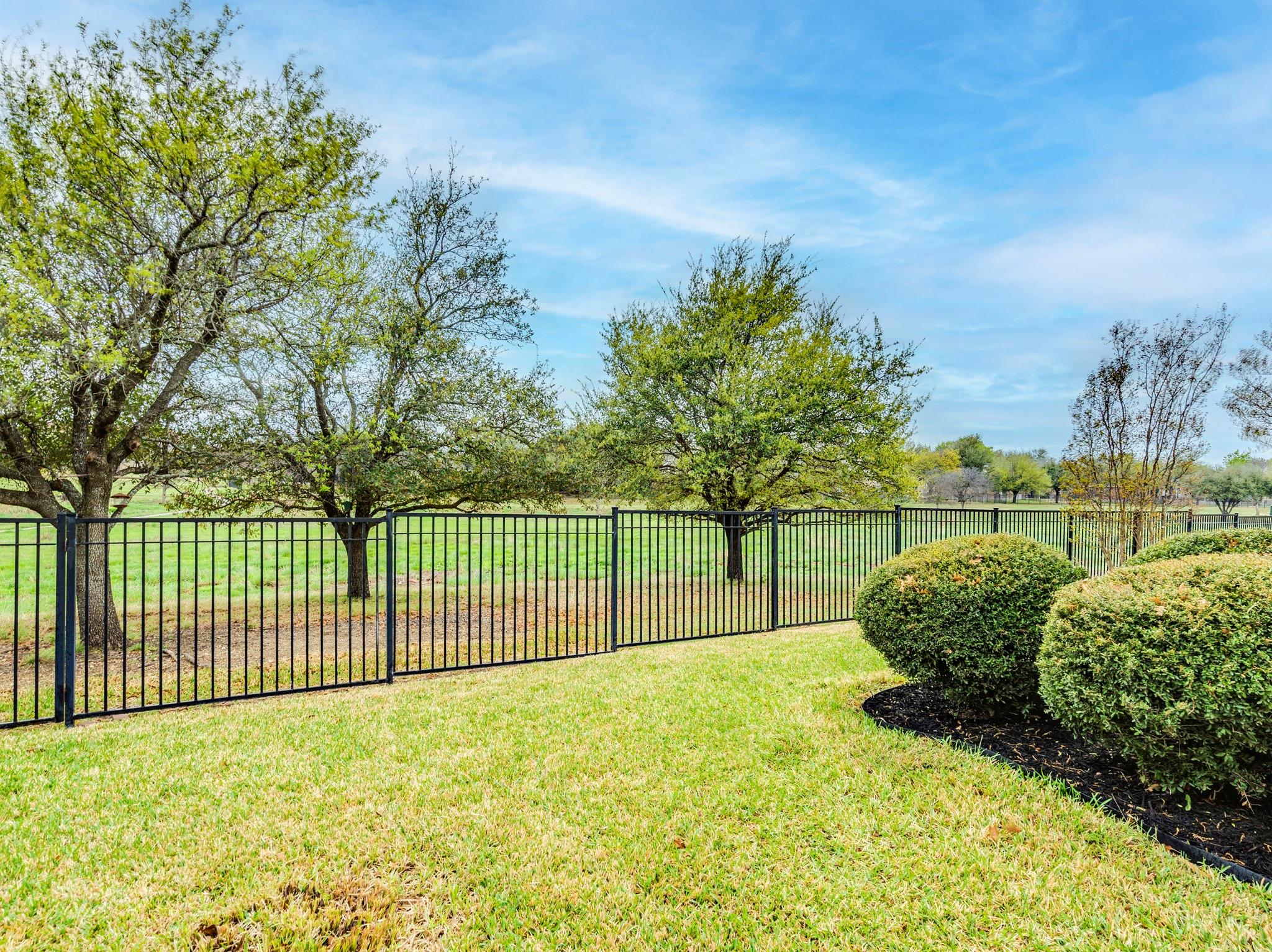 740 Bent Wood Pl, Round Rock, TX 78665