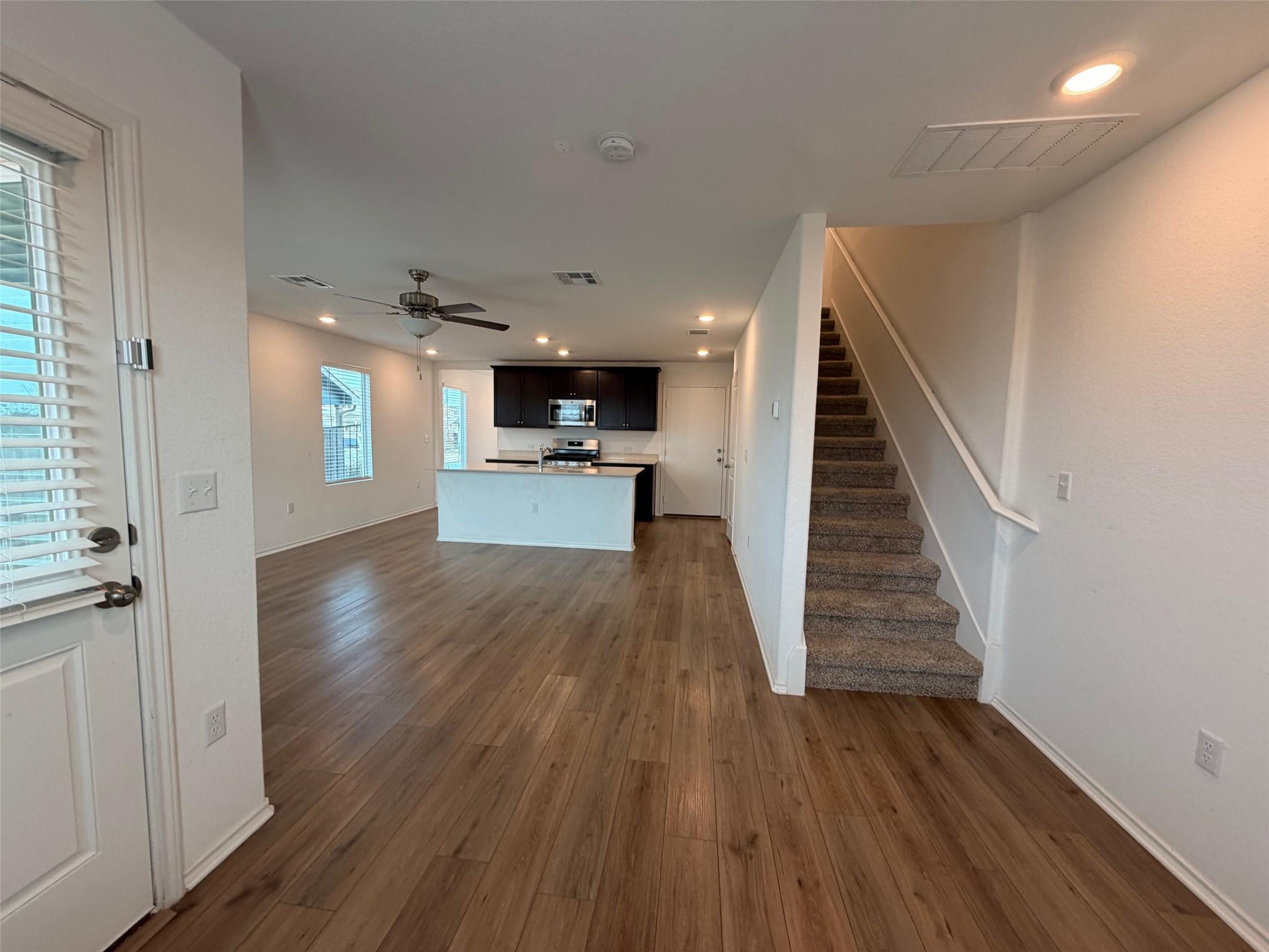 7316 Sparkling Light Dr # B, Del Valle, TX 78617