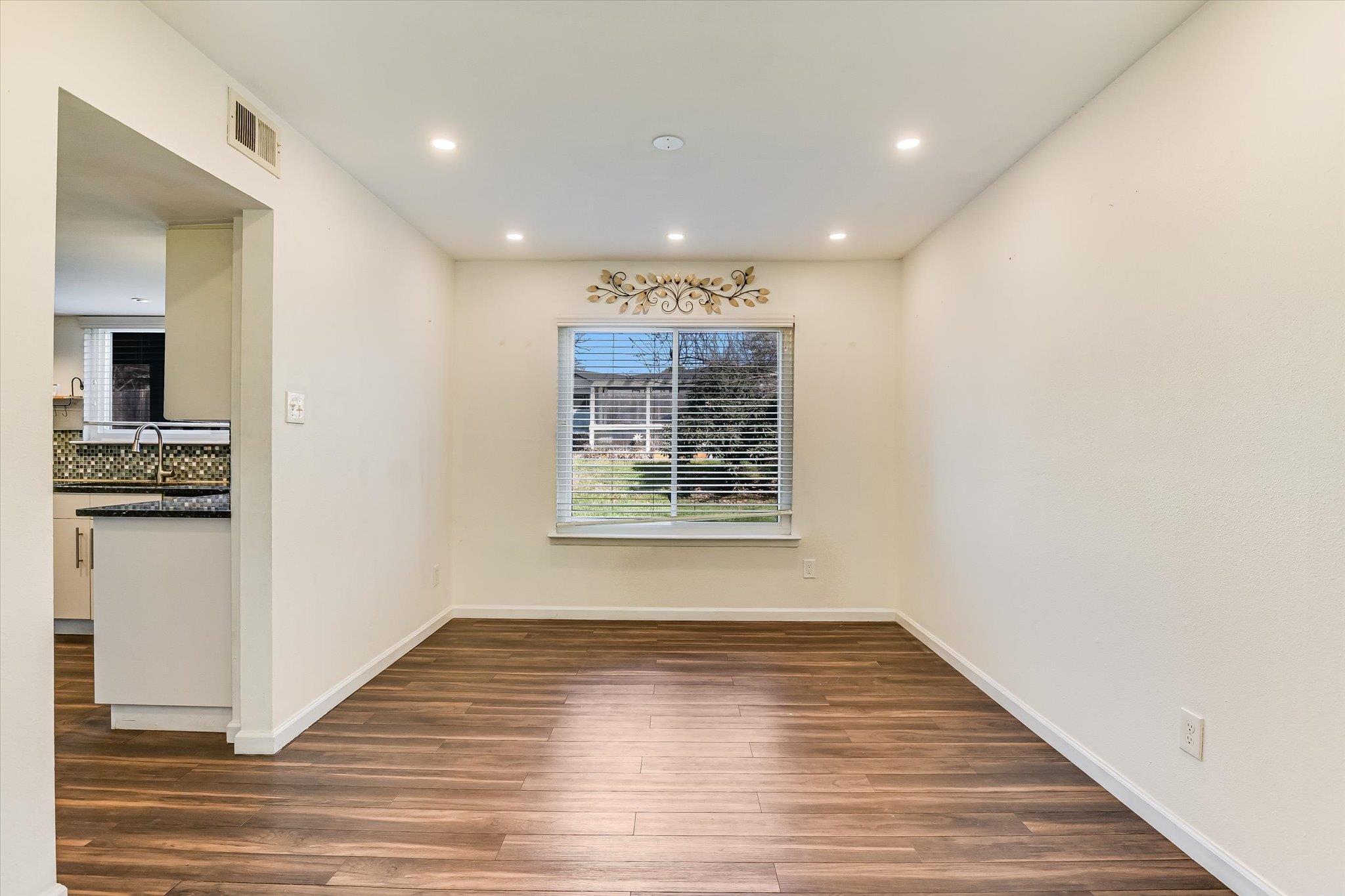 7105 Meadowood Dr, Austin, TX 78723