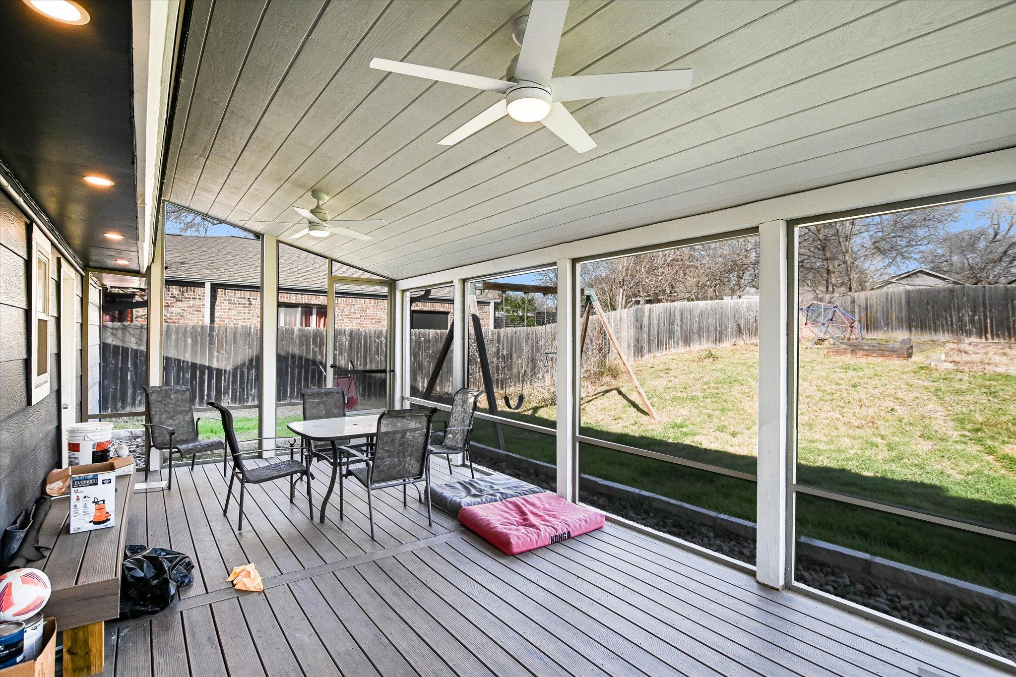 7105 Meadowood Dr, Austin, TX 78723