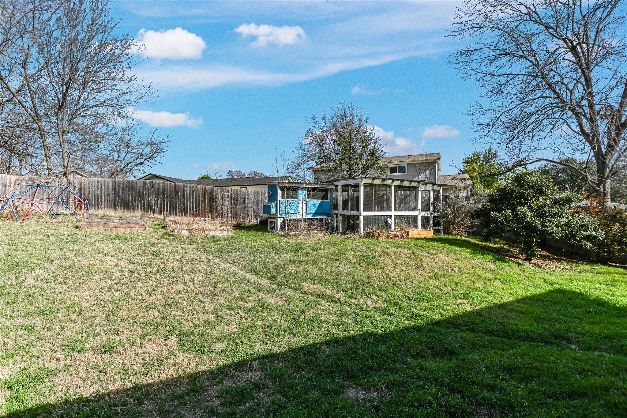 7105 Meadowood Dr, Austin, TX 78723