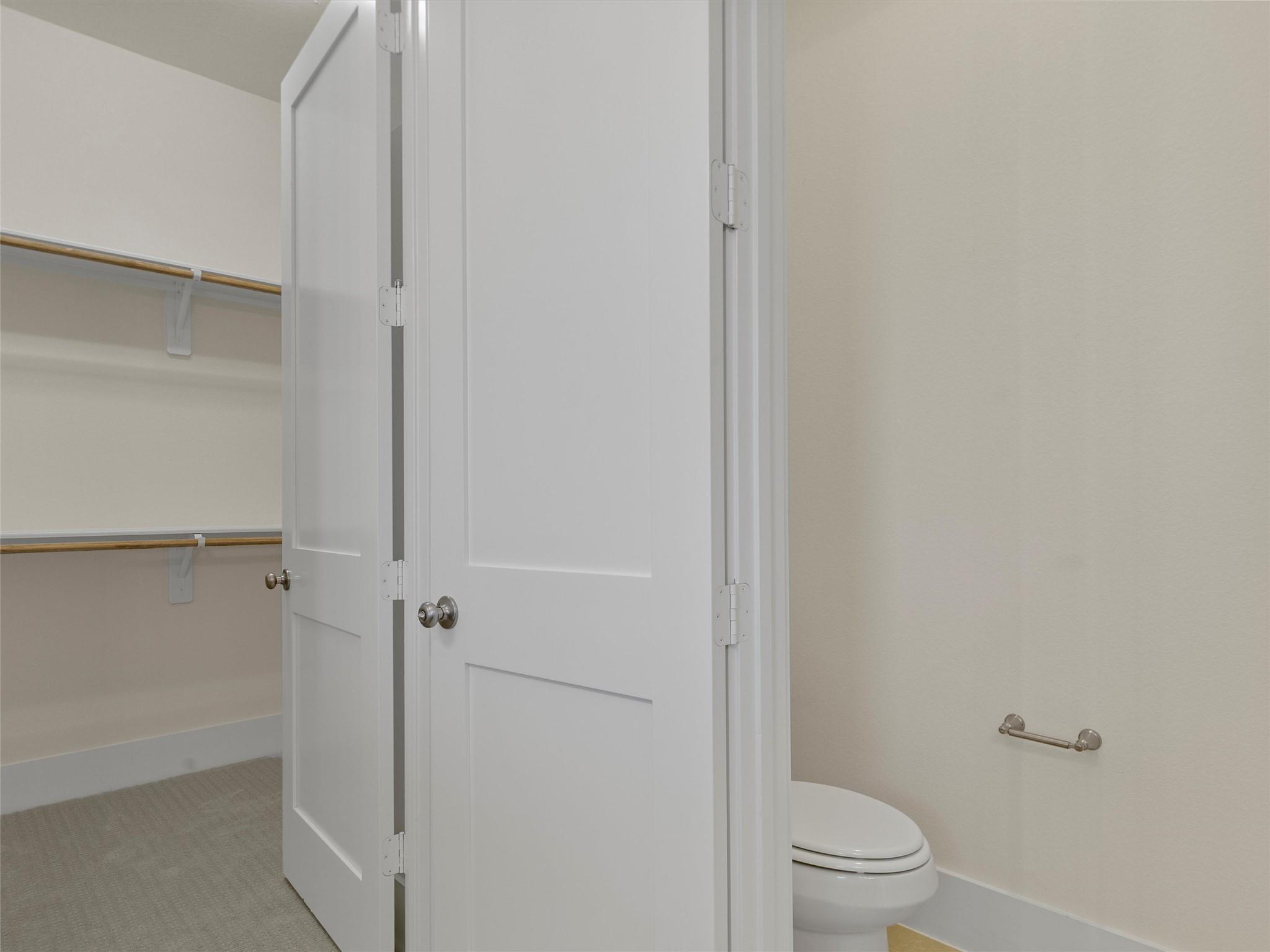 226 Hydrangea Dr, Smithville, TX 78957