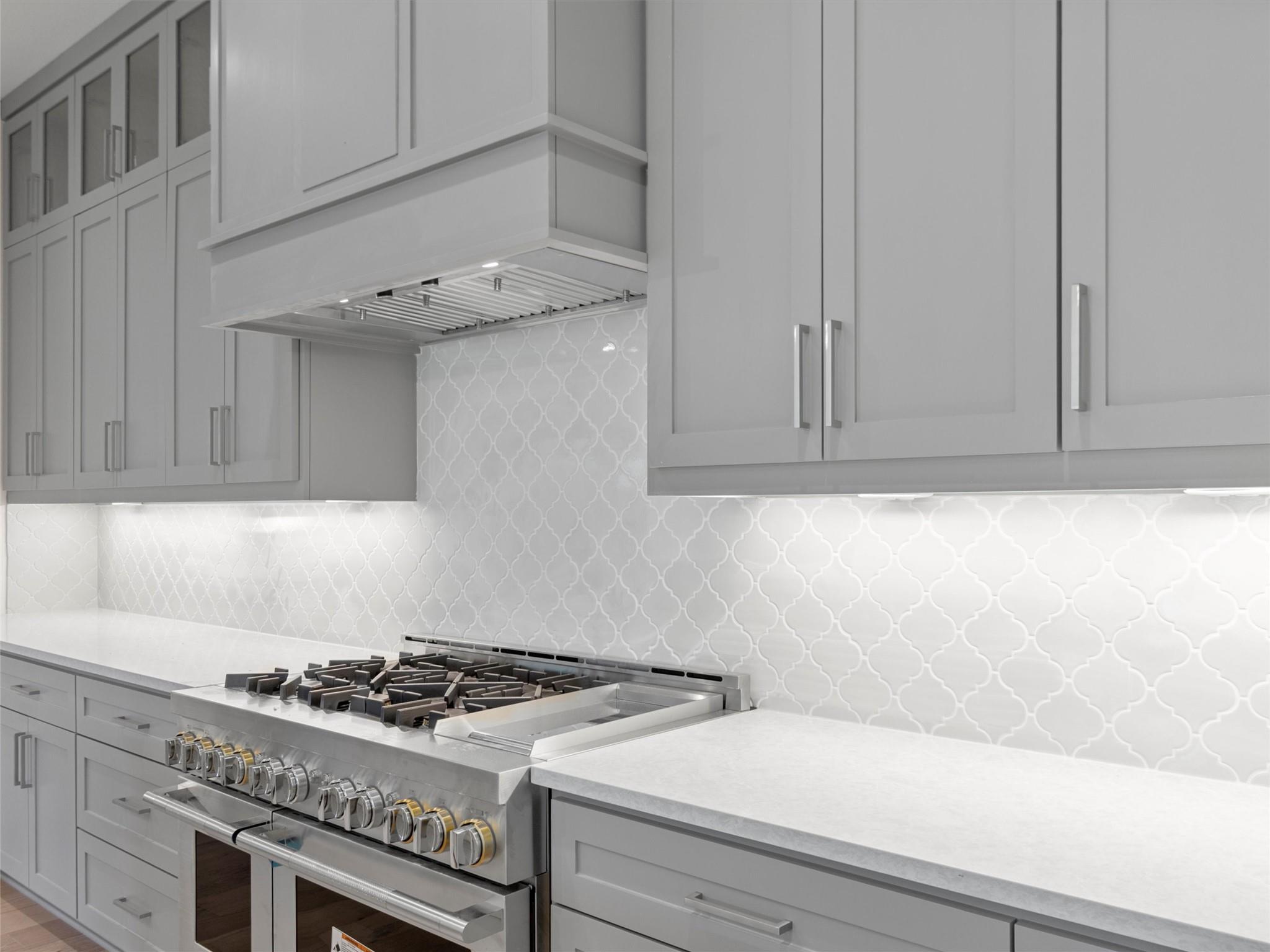 226 Hydrangea Dr, Smithville, TX 78957