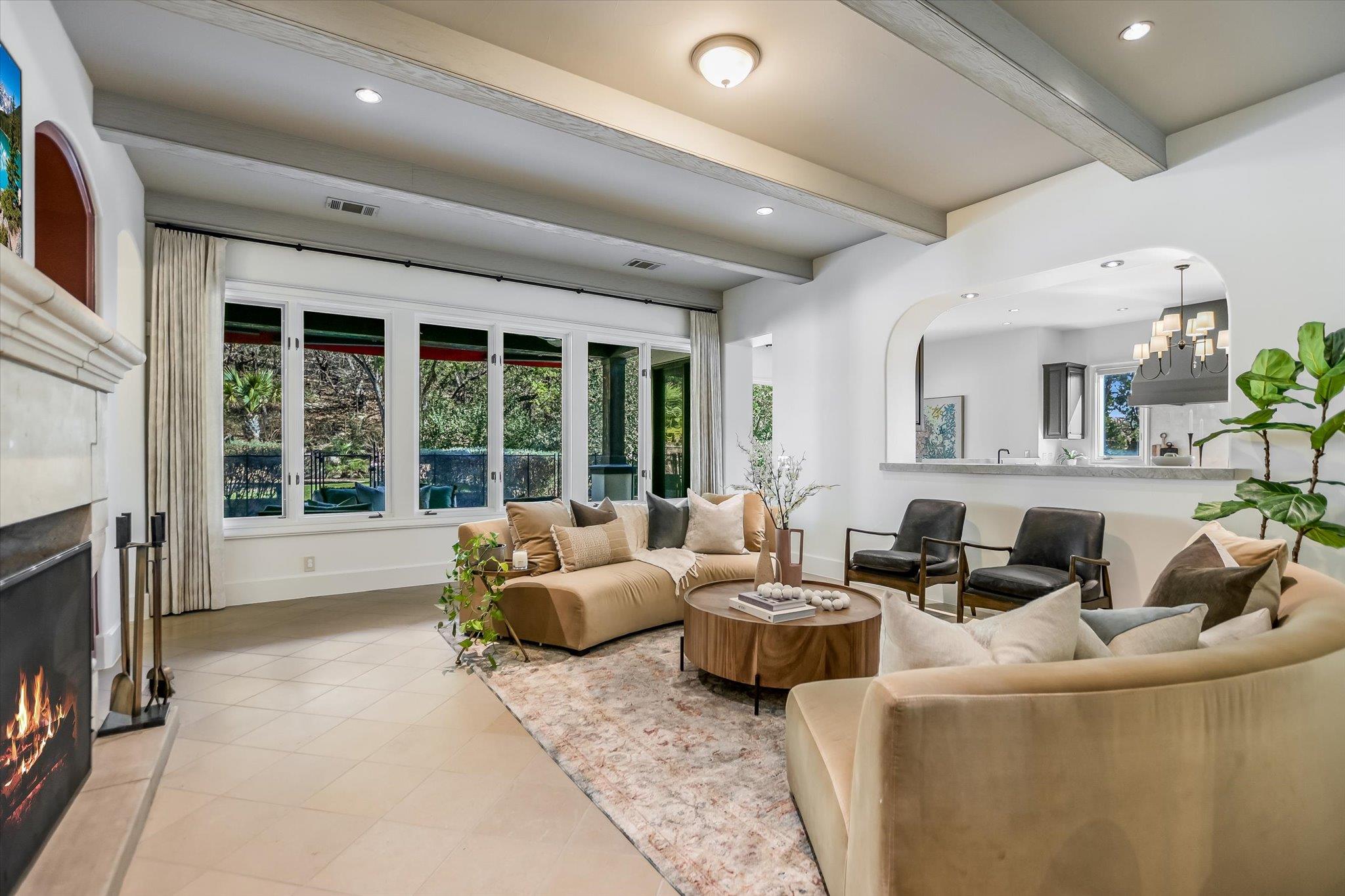 624 Logans Ln Ln, Austin, TX 78746