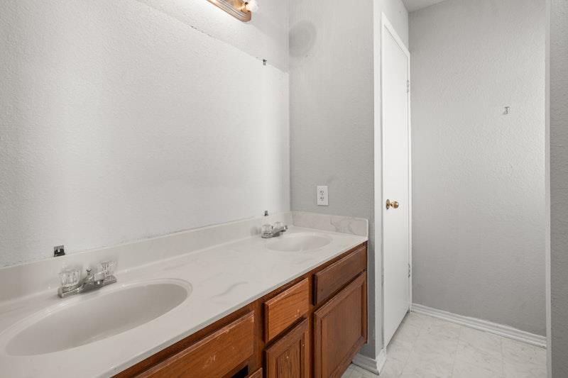 2509 Coach Dr, Killeen, TX 76543