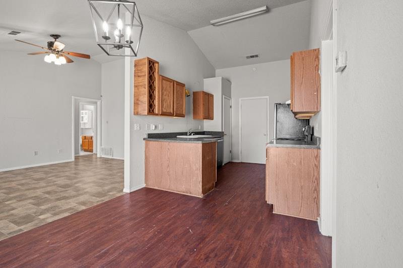 2509 Coach Dr, Killeen, TX 76543