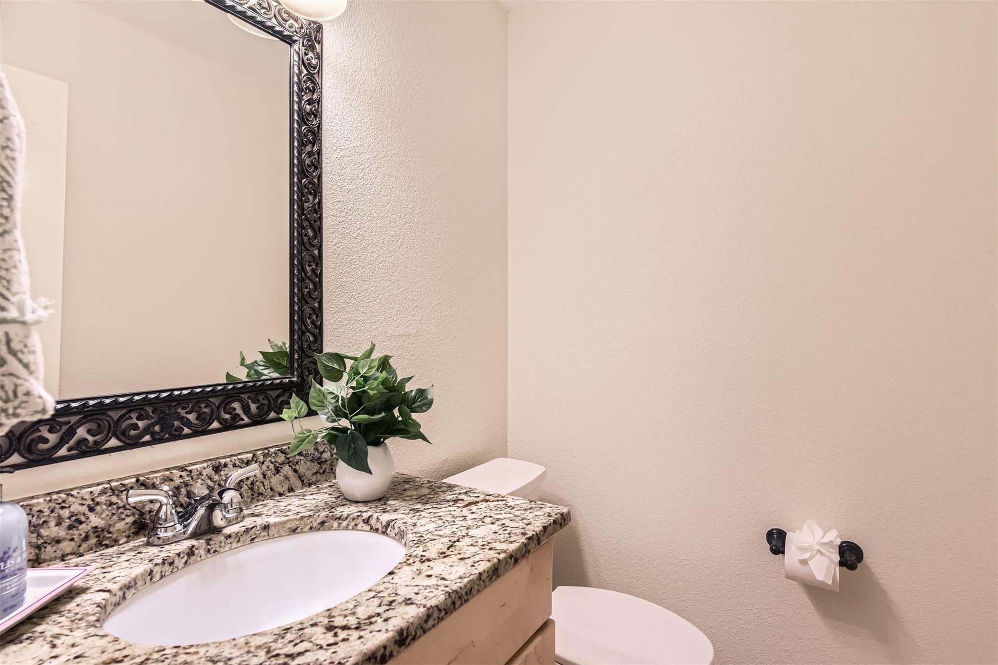 6700 Cooper Ln # 14, Austin, TX 78745