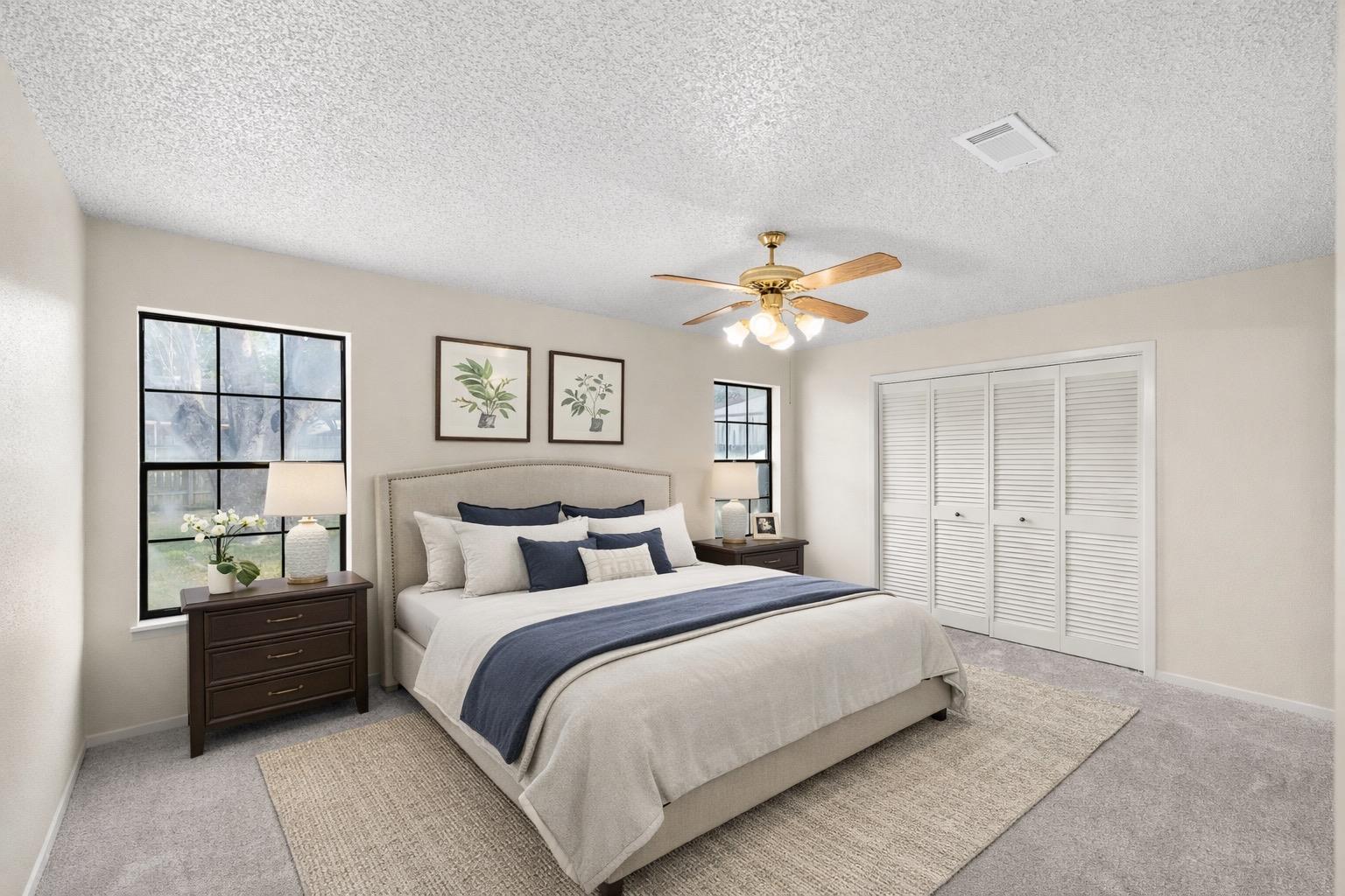 661 S College St, La Grange, TX 78945