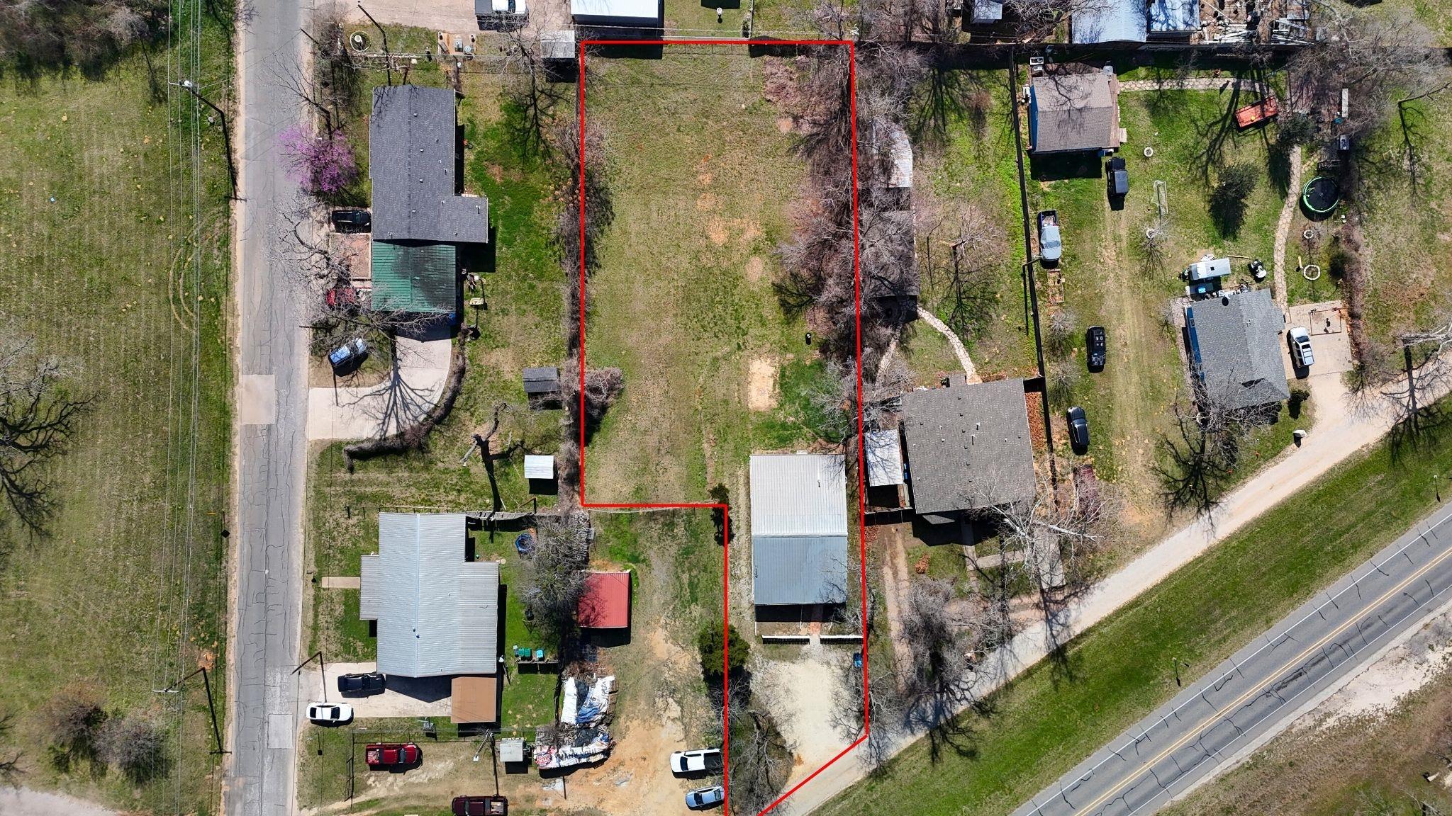 207 Harris St, Elgin, TX 78621