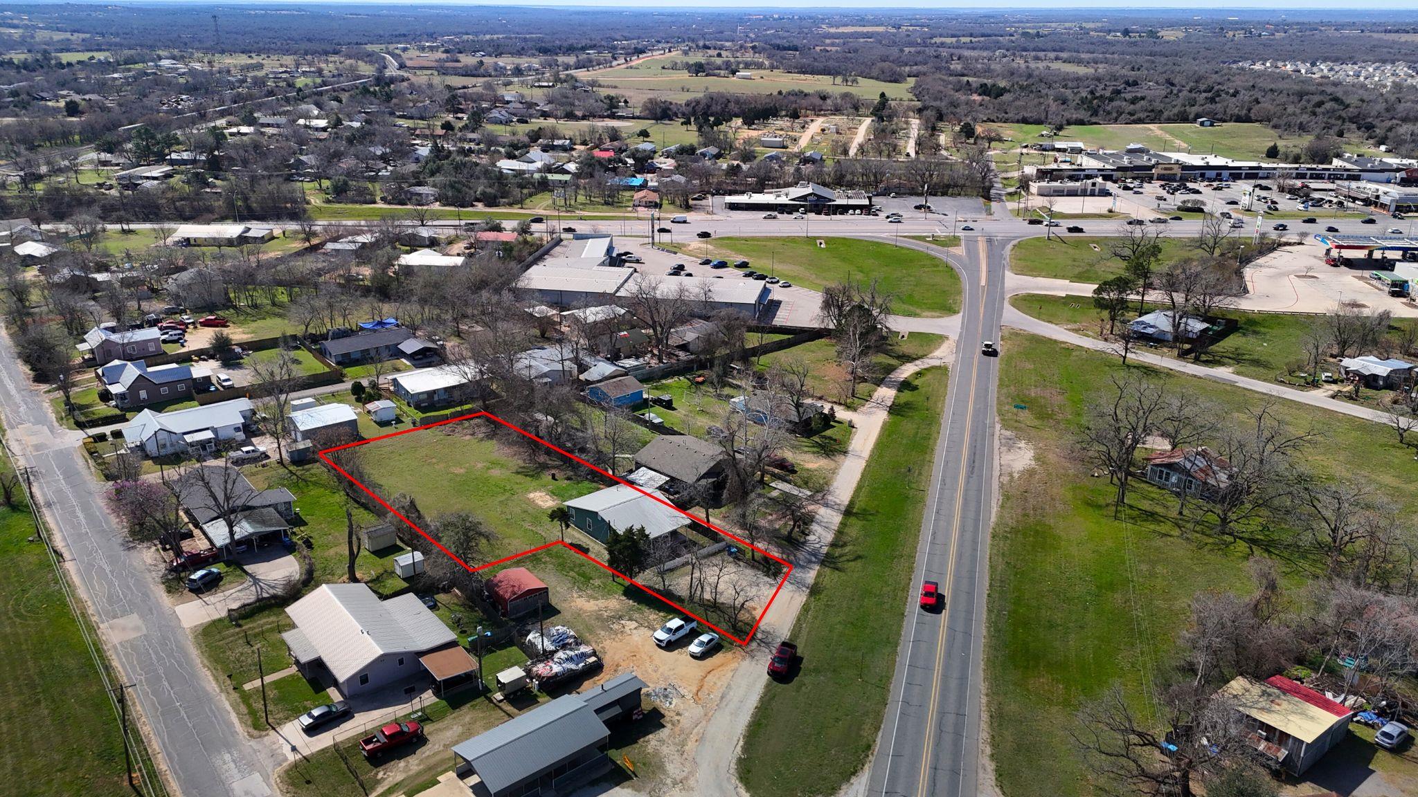 207 Harris St, Elgin, TX 78621