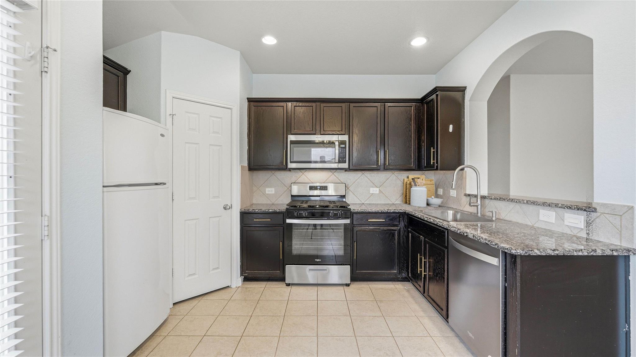 2530 Diamondback Trl, New Braunfels, TX 78130