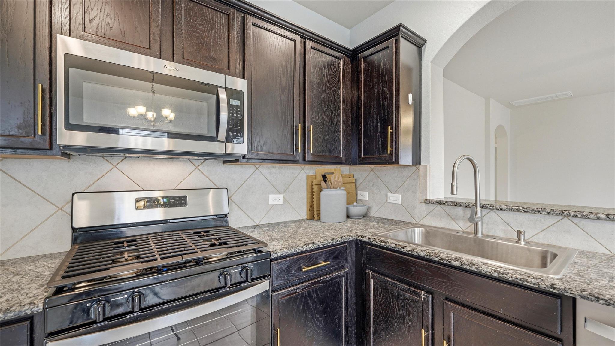 2530 Diamondback Trl, New Braunfels, TX 78130