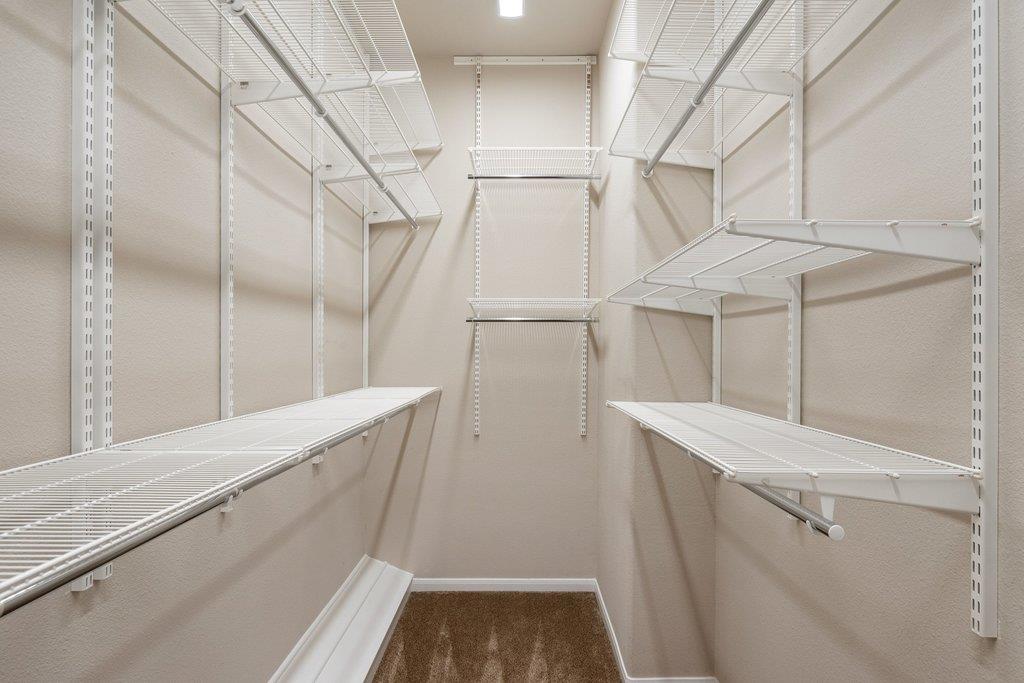 802 Ambrose Dr, Pflugerville, TX 78660