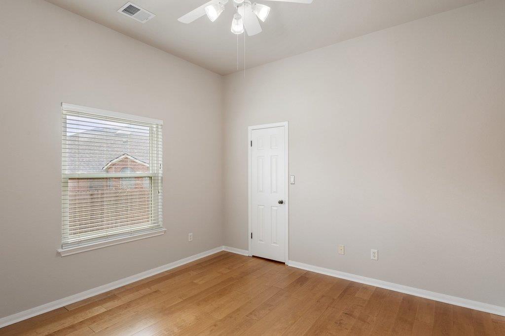 802 Ambrose Dr, Pflugerville, TX 78660