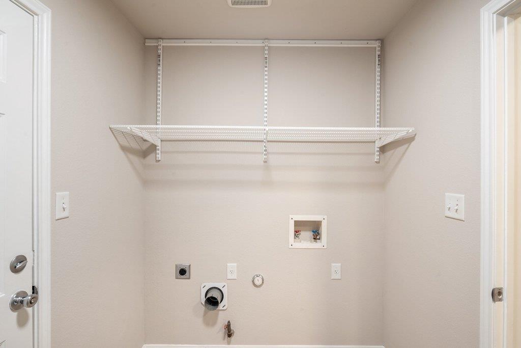 802 Ambrose Dr, Pflugerville, TX 78660