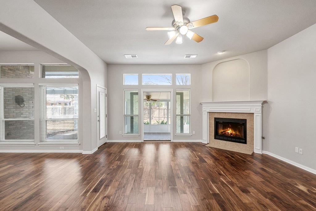 802 Ambrose Dr, Pflugerville, TX 78660