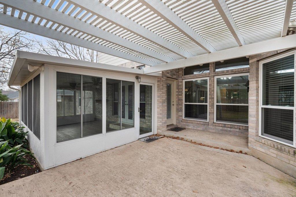 802 Ambrose Dr, Pflugerville, TX 78660