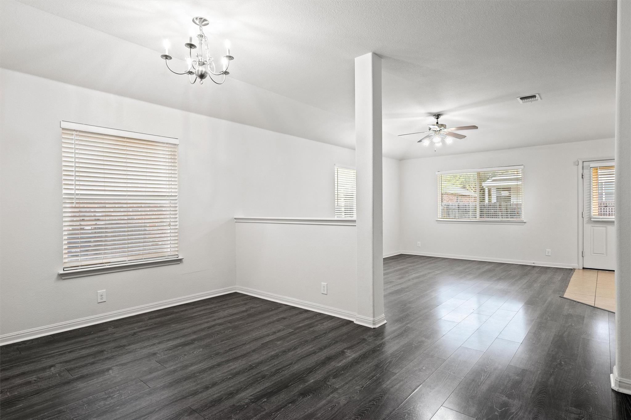 1612 Musket Valley Trl, Austin, TX 78754