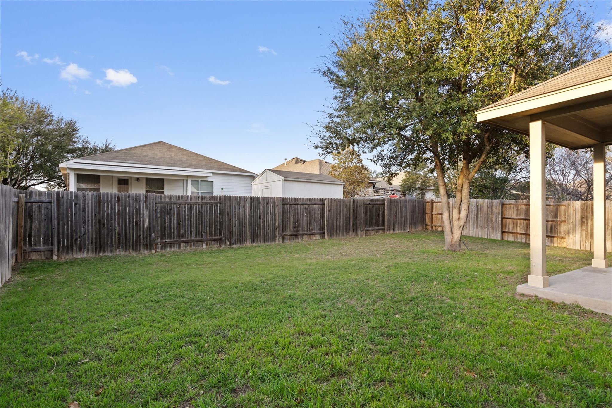 1612 Musket Valley Trl, Austin, TX 78754