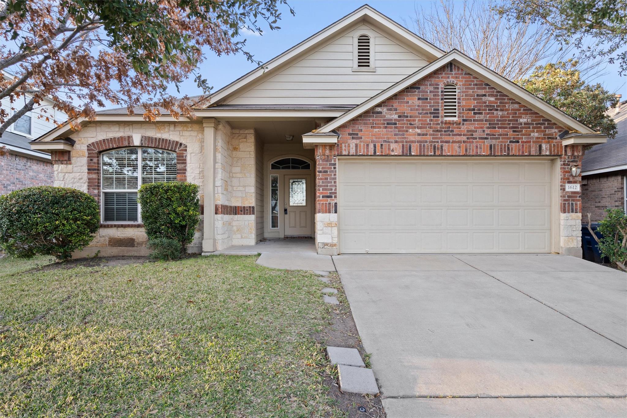 1612 Musket Valley Trl, Austin, TX 78754