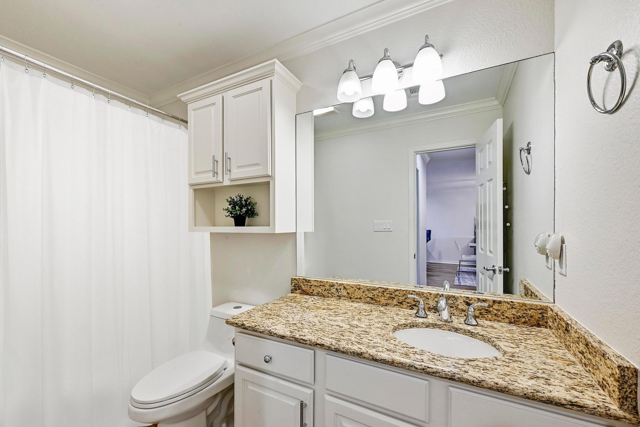 2509 Diagonal # 11, Horseshoe Bay, TX 78657