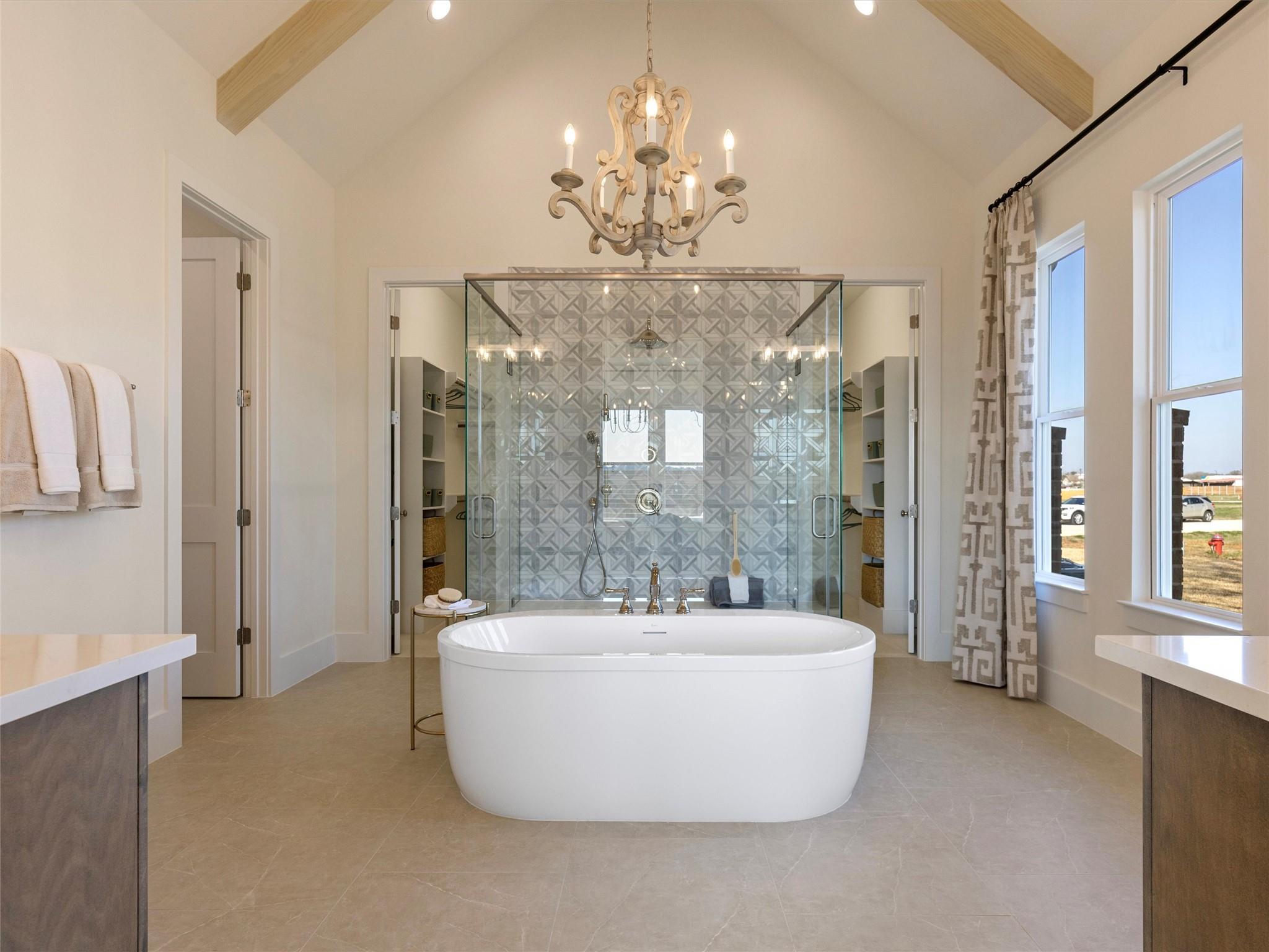 151 Moonlight Dr, Smithville, TX 78957