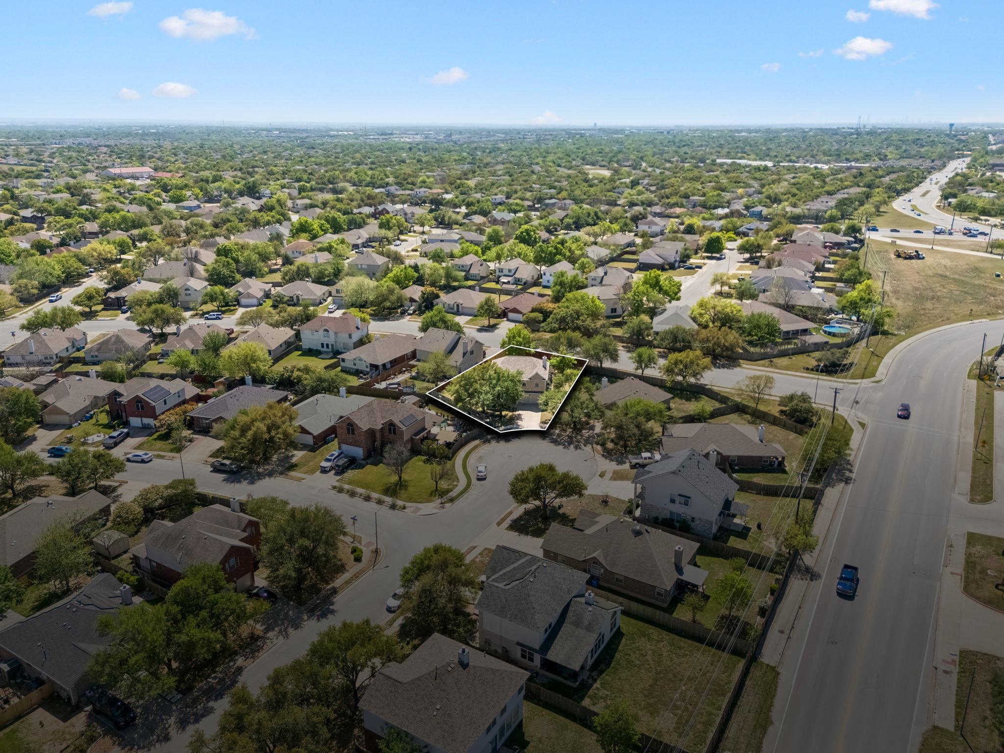 1405 Grafton Ln, Pflugerville, TX 78660