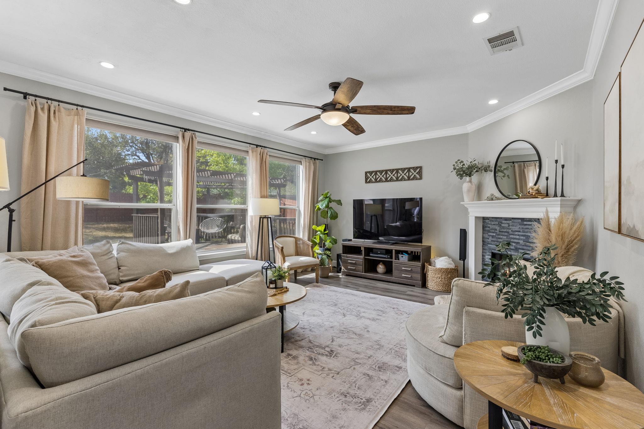 1405 Grafton Ln, Pflugerville, TX 78660