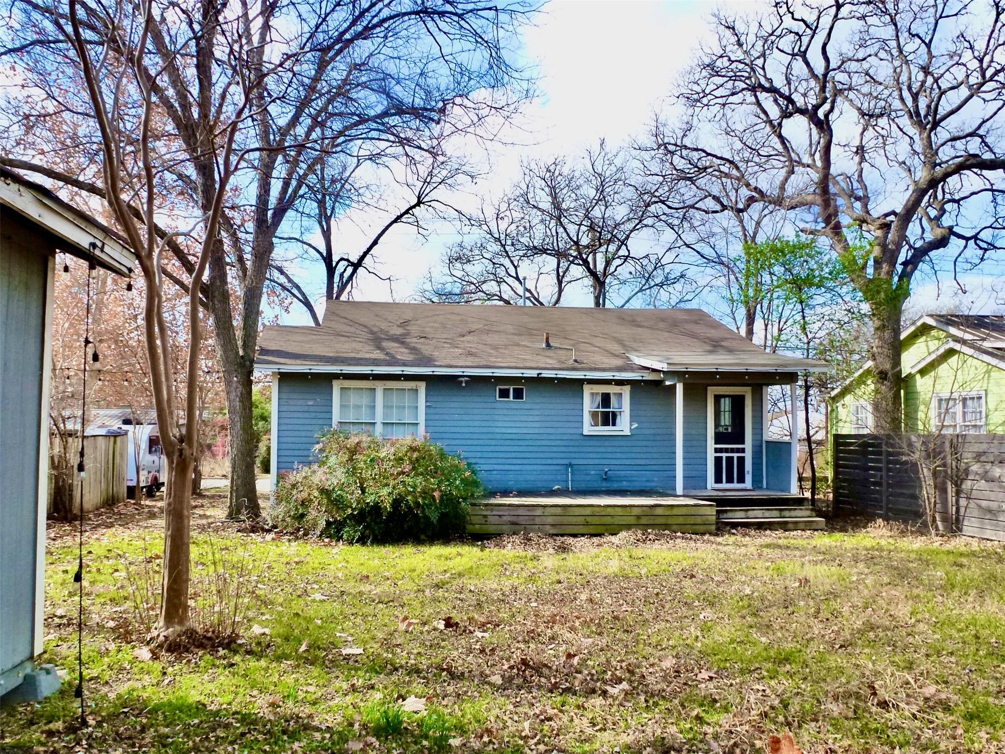 1408 W 39th 1/2 St, Austin, TX 78756
