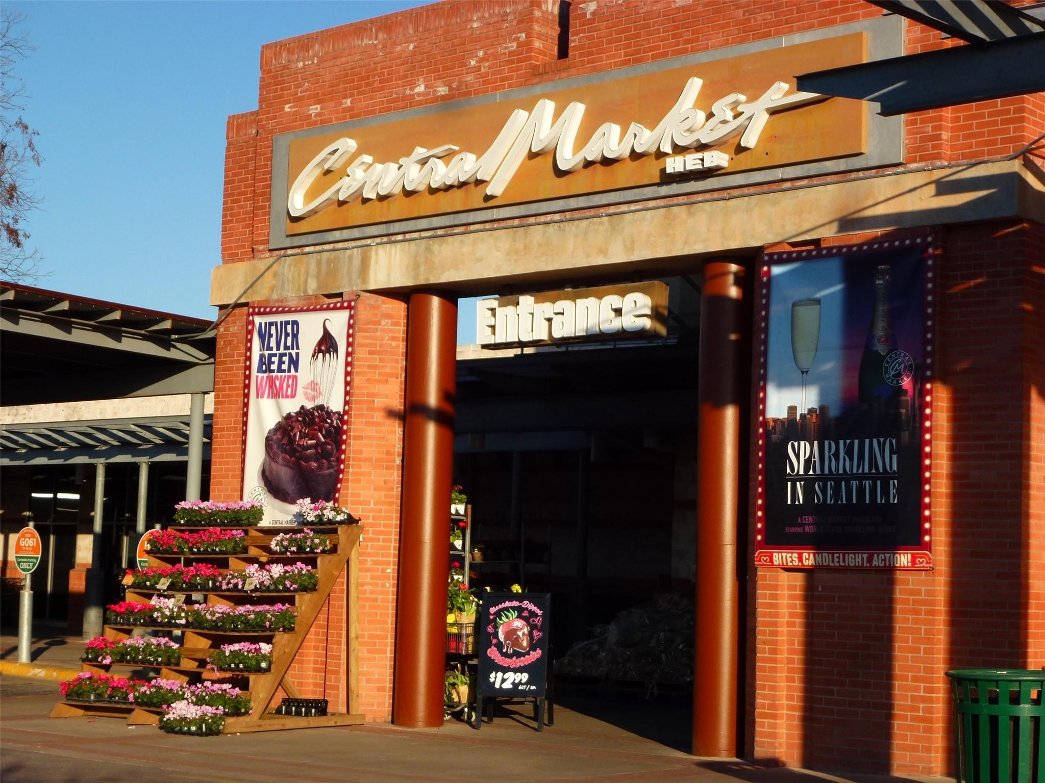 1408 W 39th 1/2 St, Austin, TX 78756