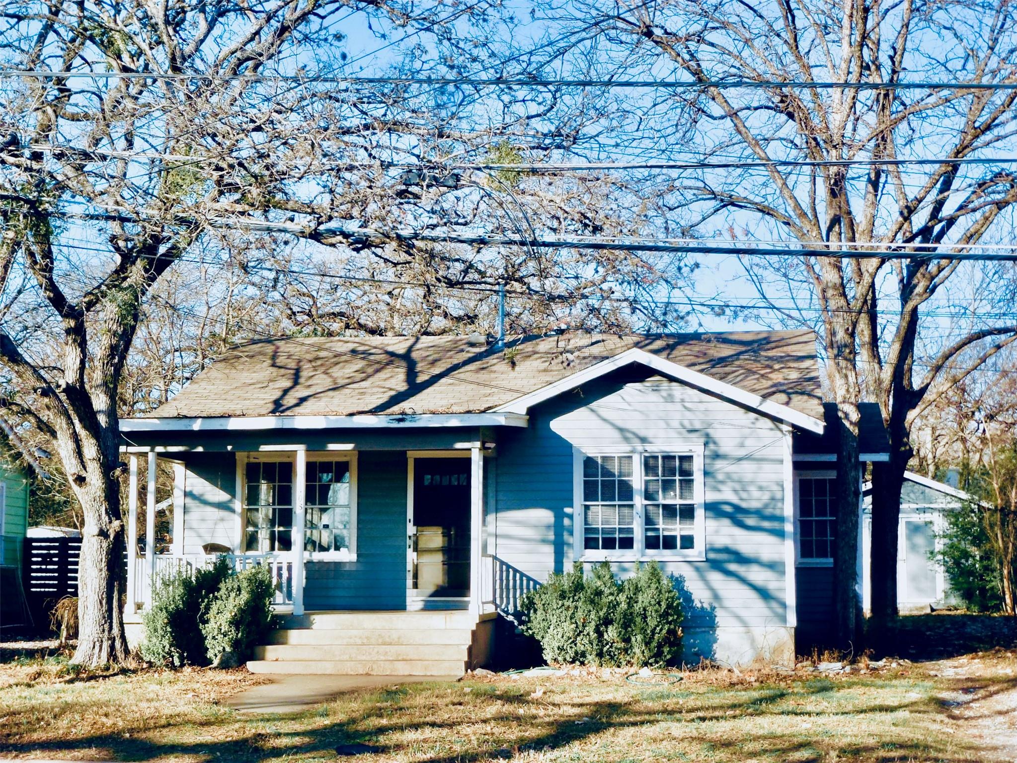 1408 W 39th 1/2 St, Austin, TX 78756