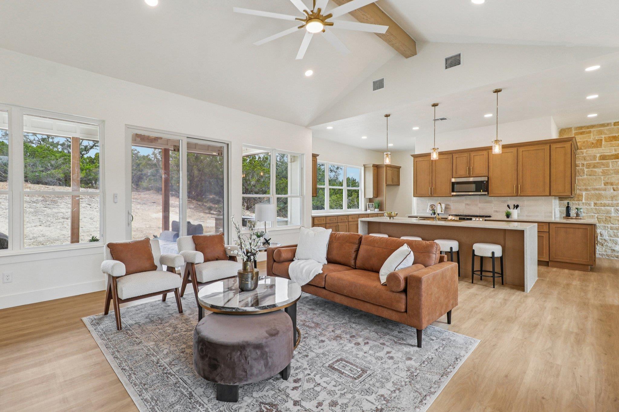 858 Rutherford, Fischer, TX 78623