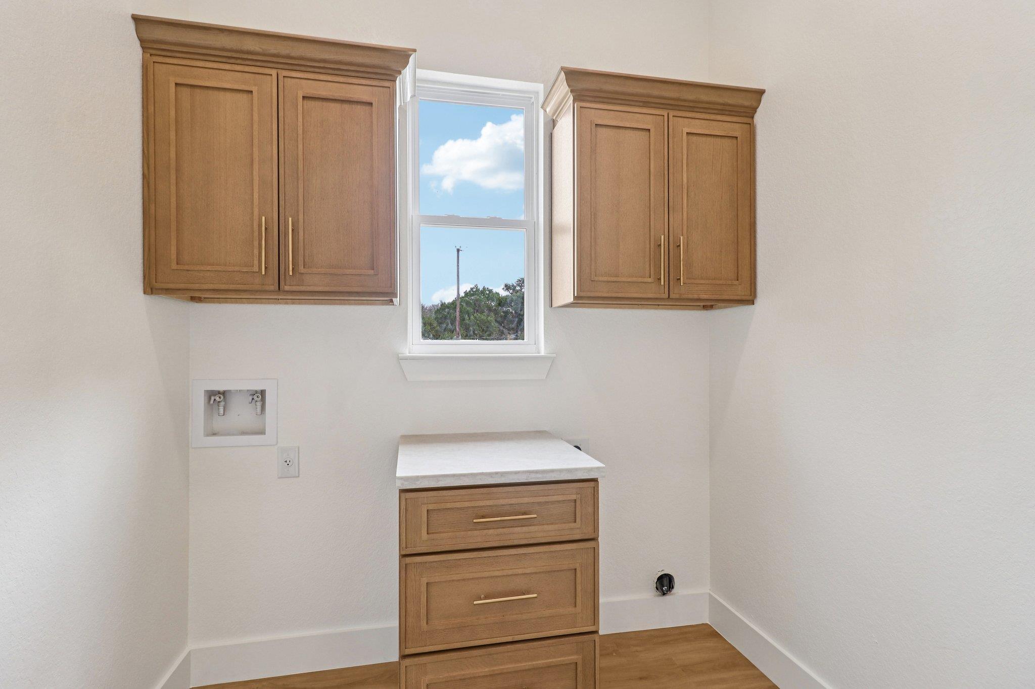 858 Rutherford, Fischer, TX 78623