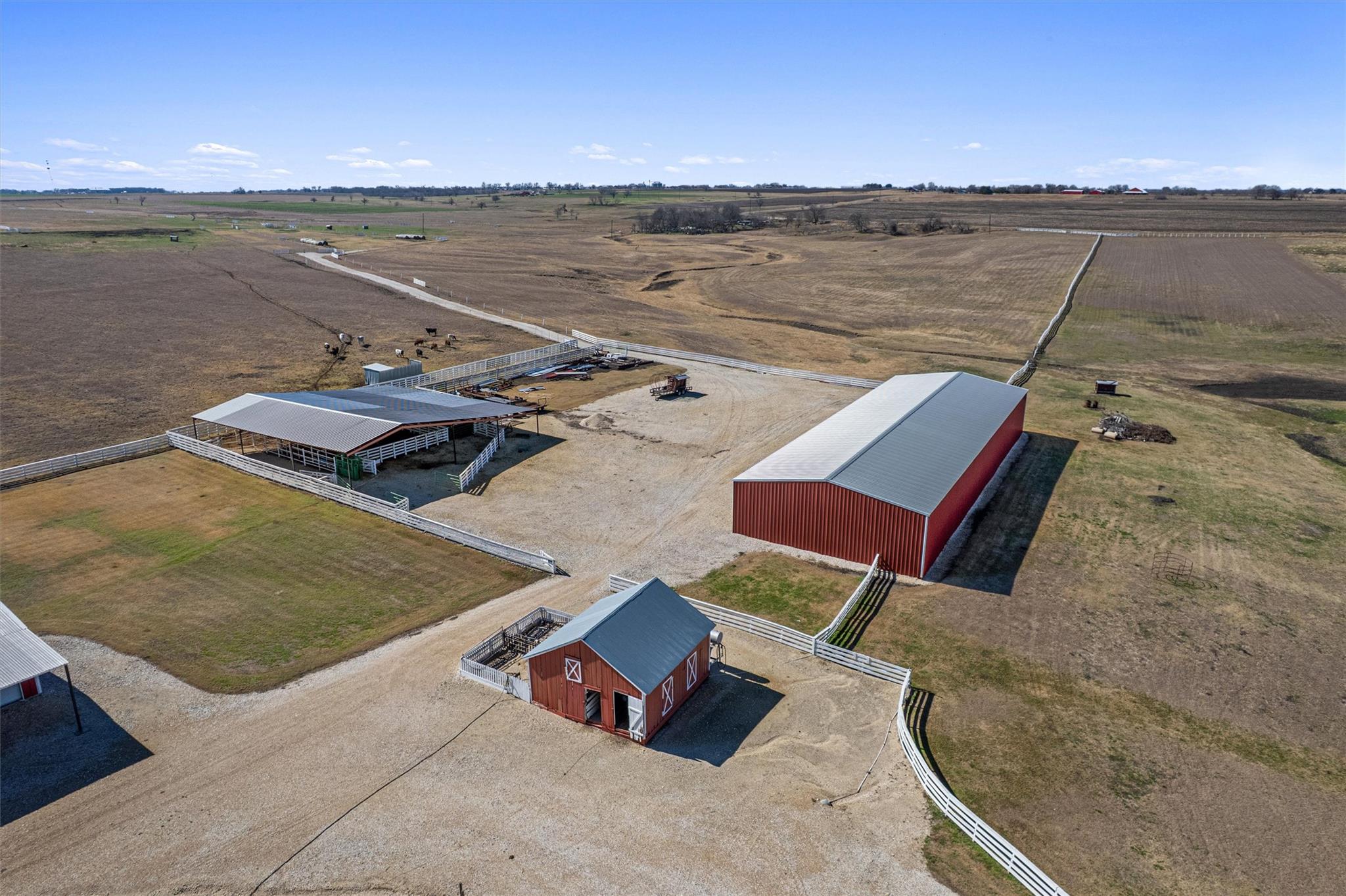 5300 County Road 424, Taylor, TX 76574