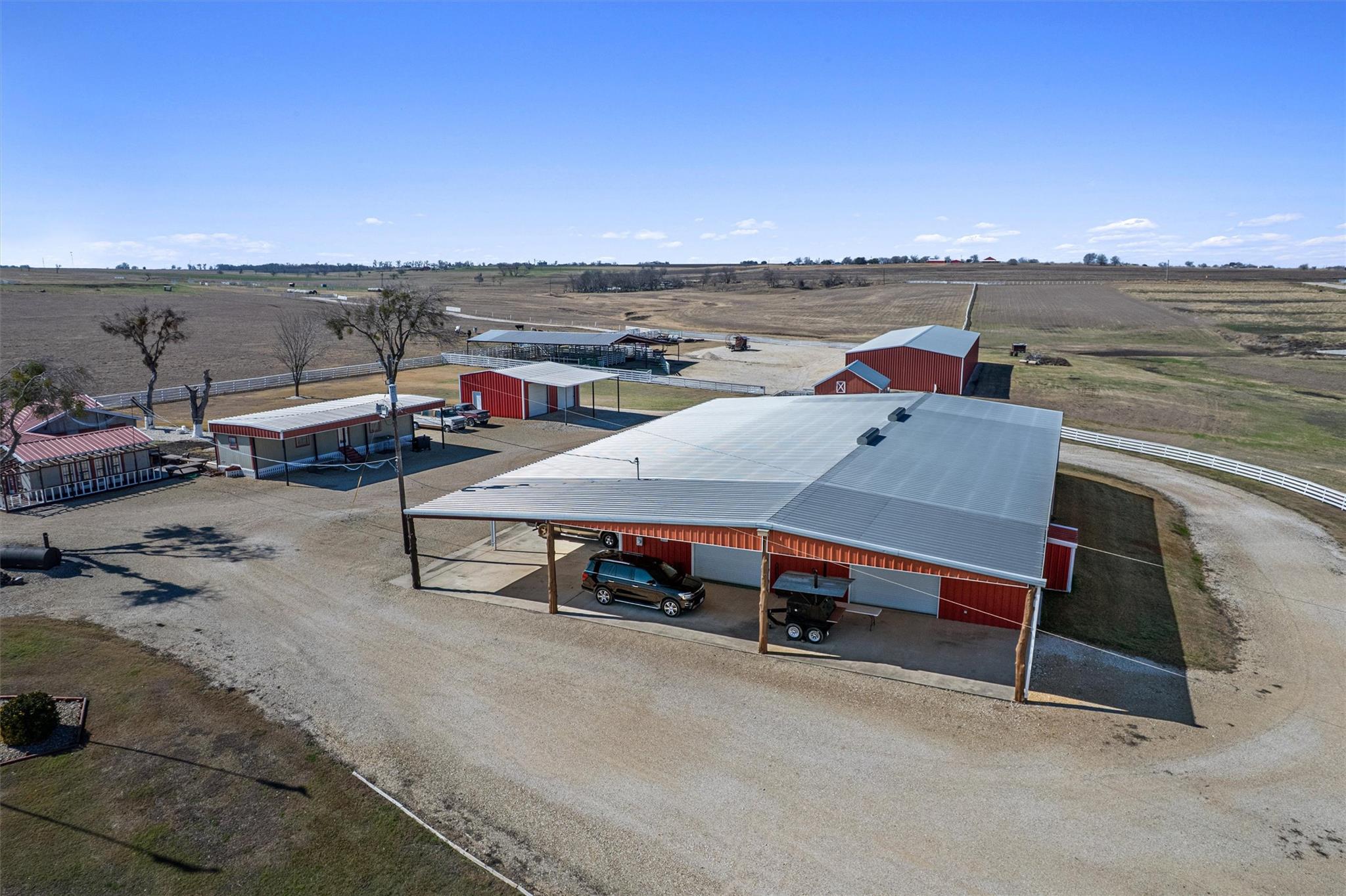 5300 County Road 424, Taylor, TX 76574