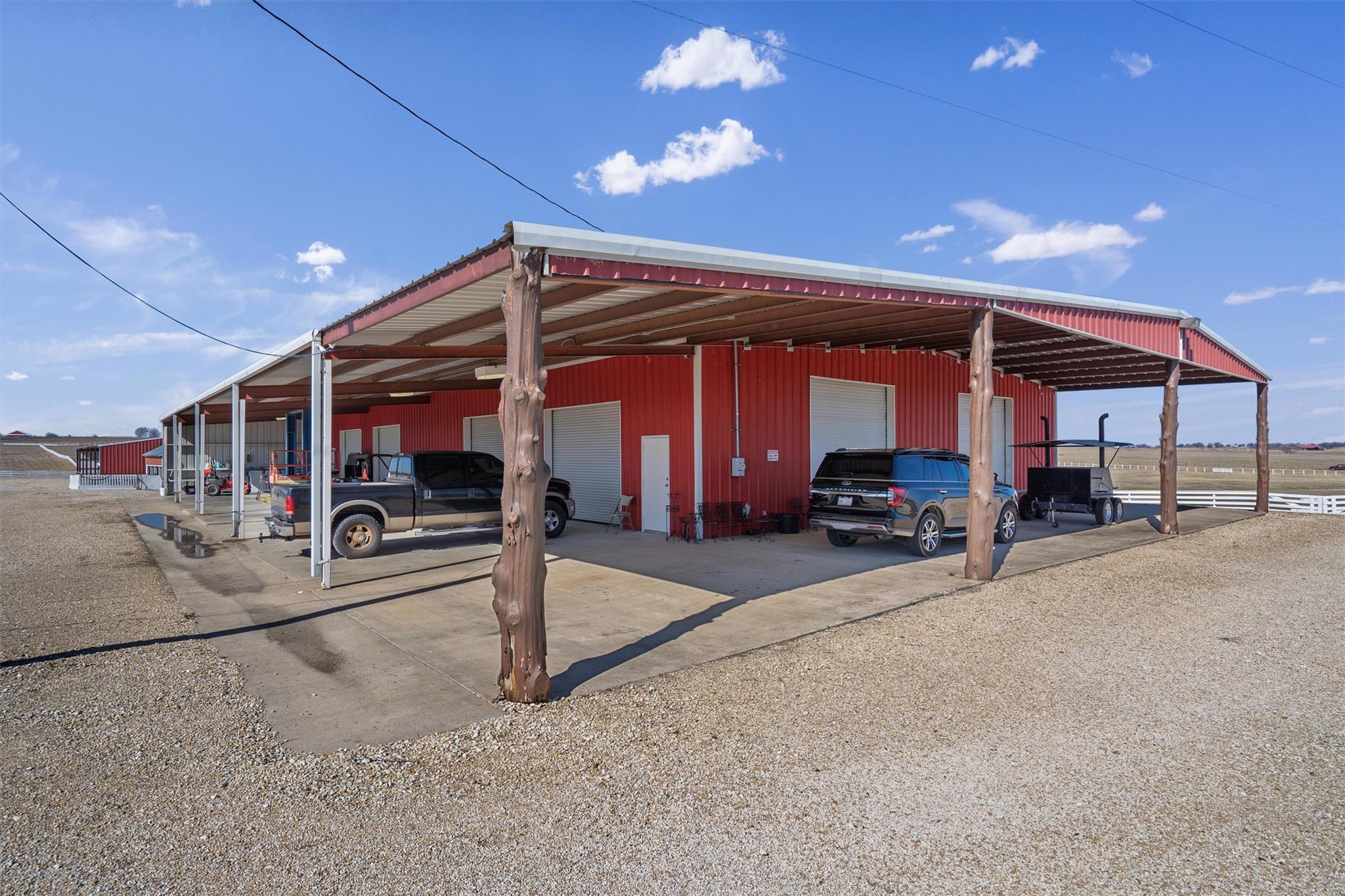 5300 County Road 424, Taylor, TX 76574