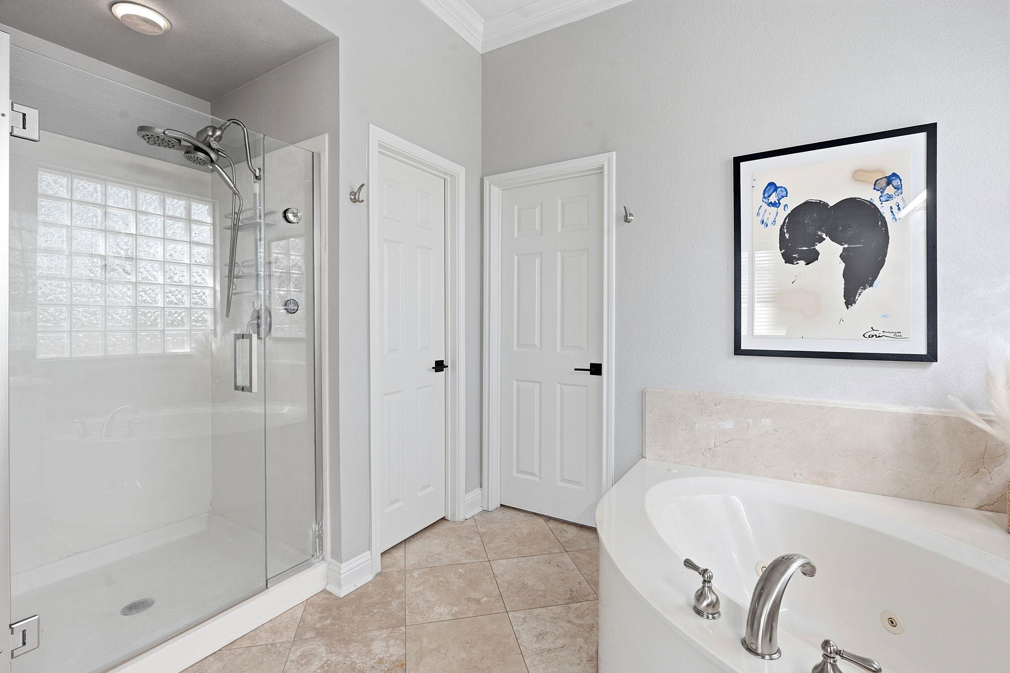 5000 Mission Oaks Blvd # 30, Austin, TX 78735