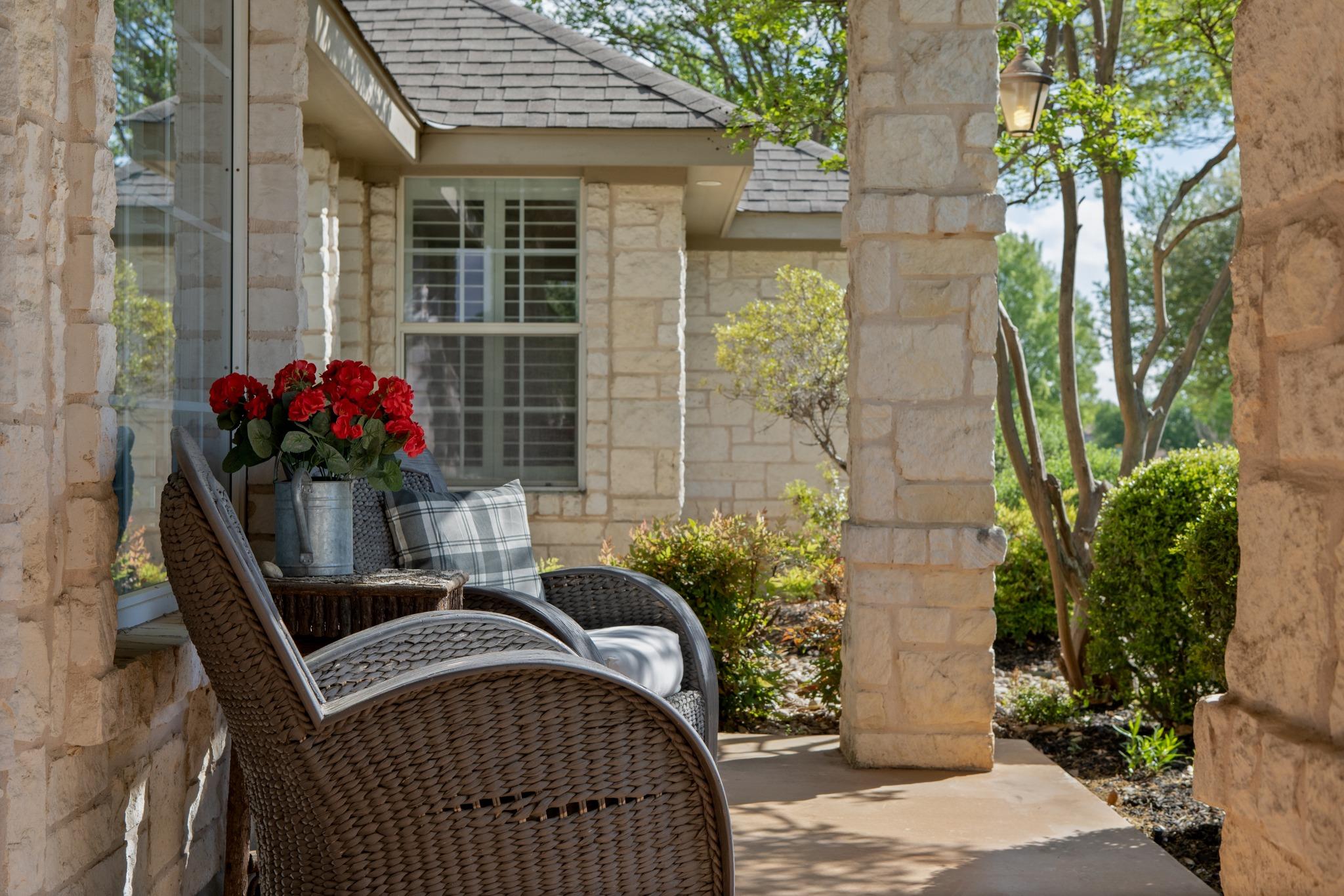 106 Starlight Trl, Georgetown, TX 78633